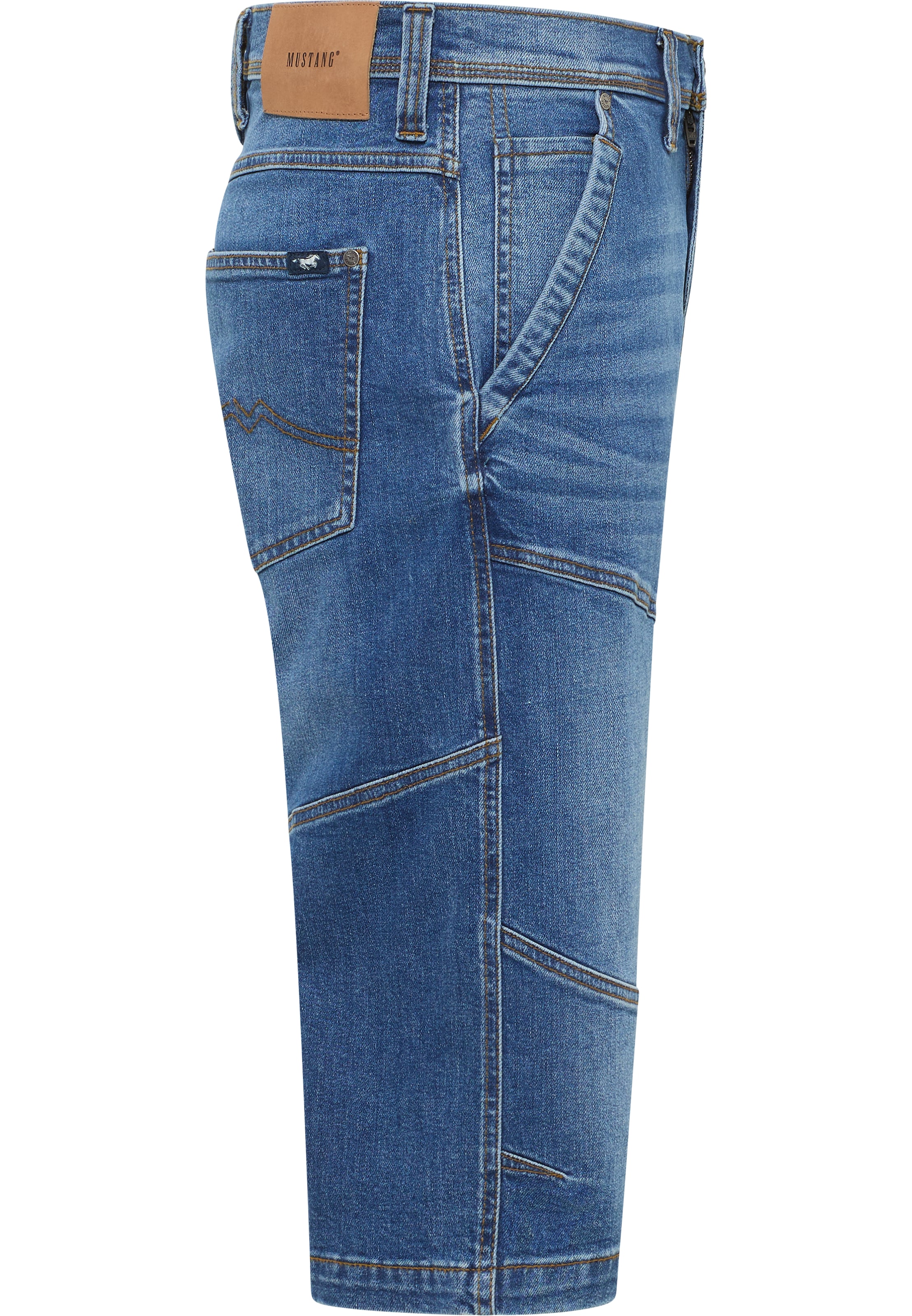 MUSTANG Jeansshorts »Style Freemot«, mit Teilungsnähten