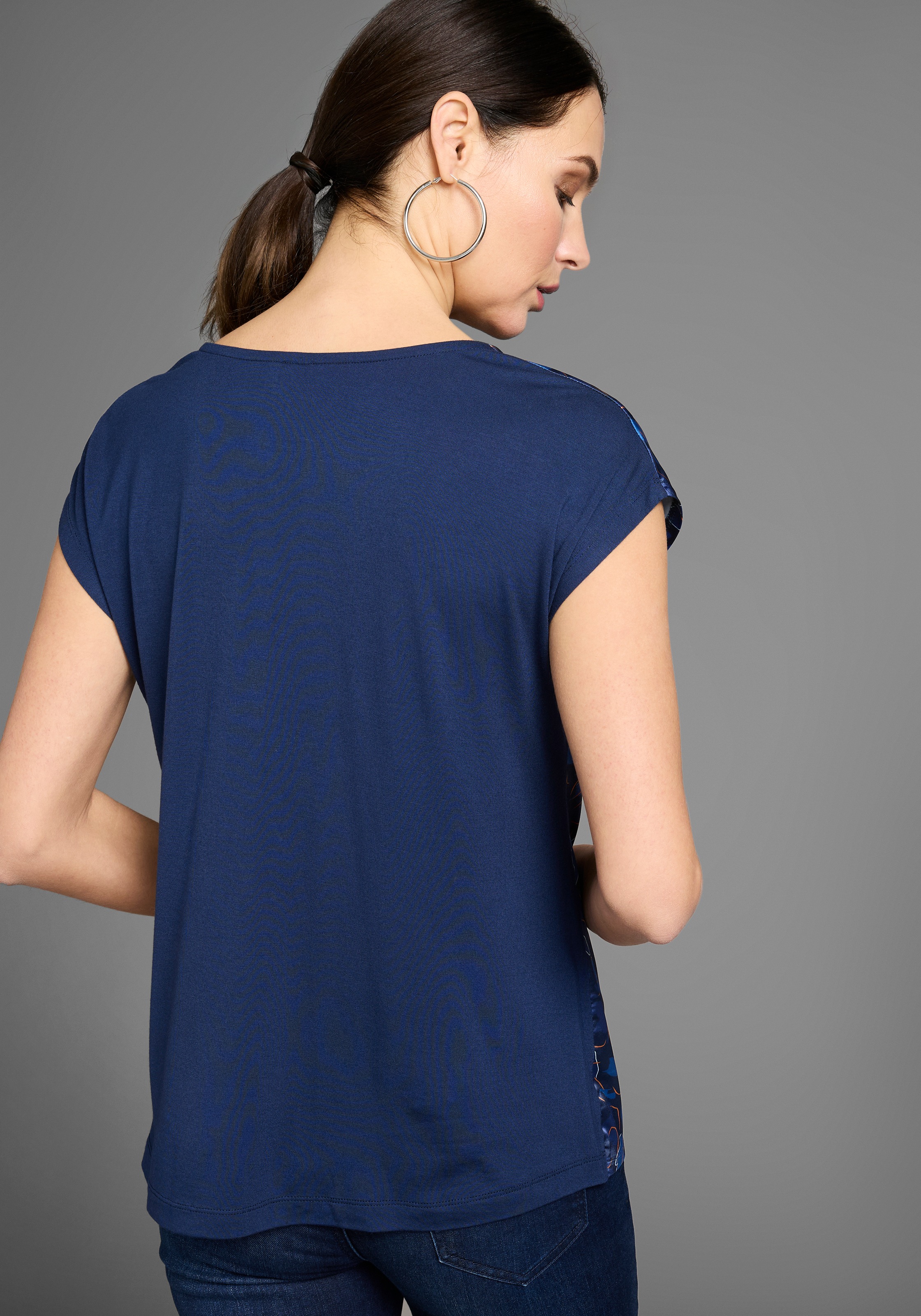 HECHTER PARIS Shirtbluse, mit Wasserfallausschnitt und Satinfront günstig online kaufen