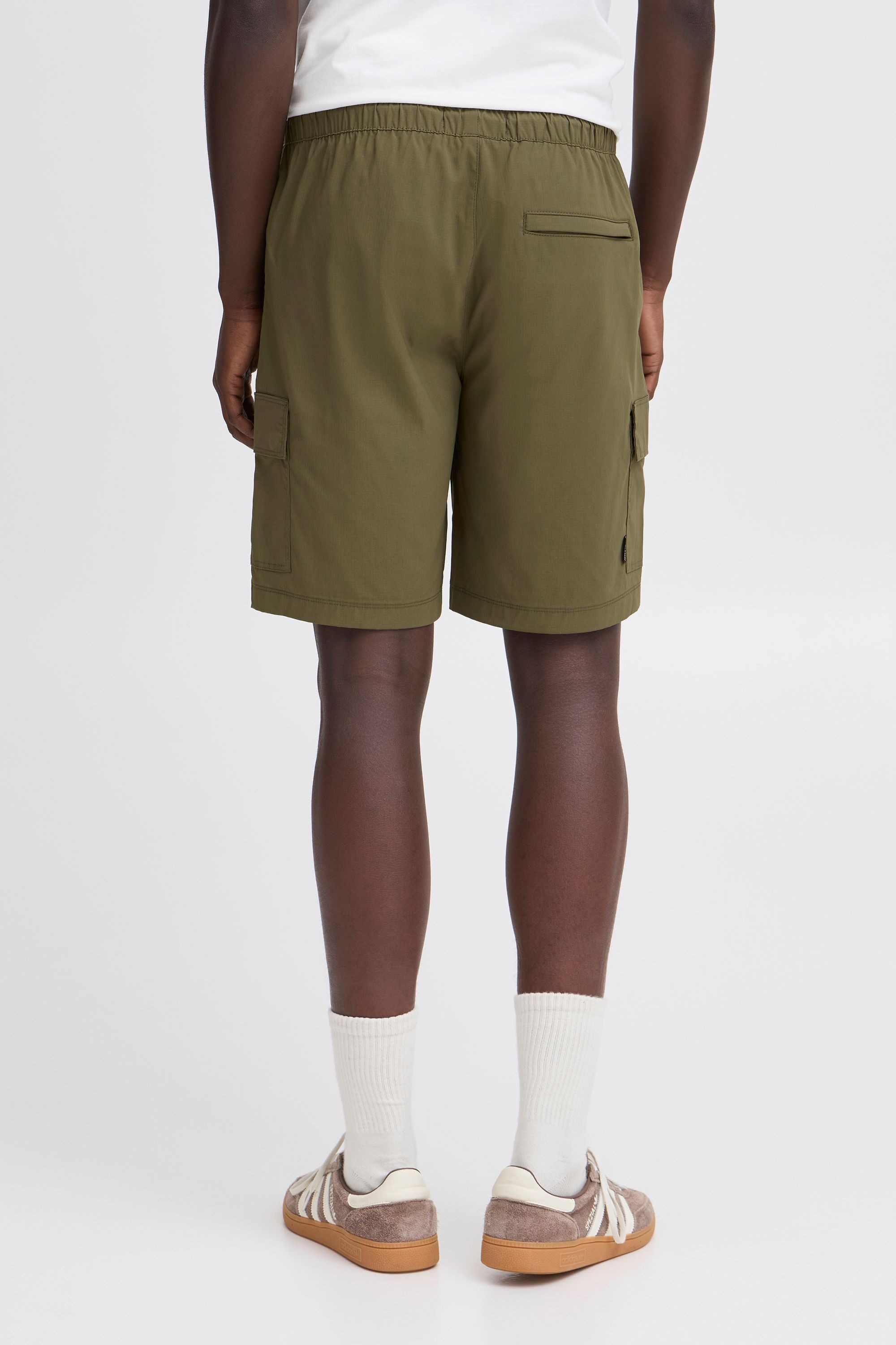Cargoshorts BLEND "Cargoshorts BHEDGAR CARGO", Herren, Gr. M, N-Gr, grün (olive night), Obermaterial: 97% Nylon NY. 3% Elasthan EL., Hosen 6