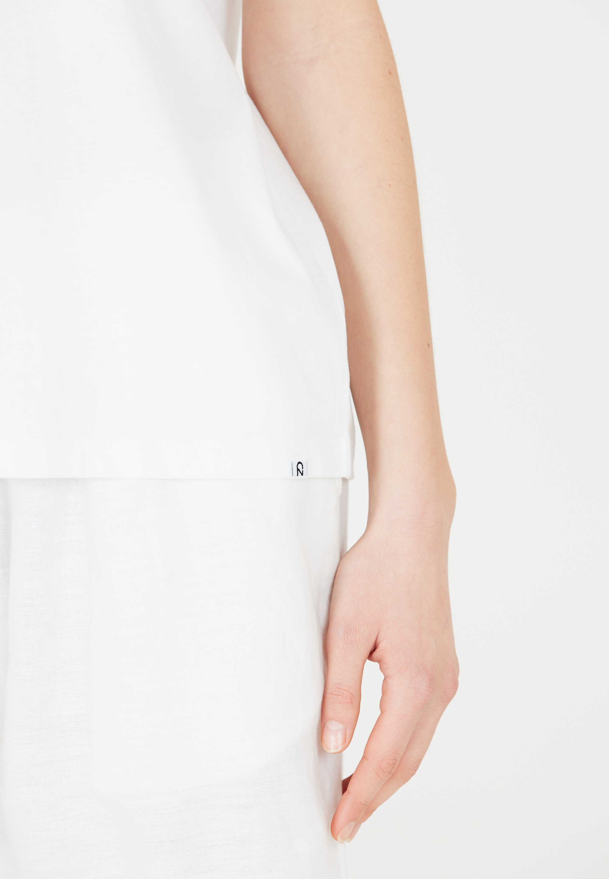 CRUZ Funktionsshirt »Highmore«, im smarten Basic-Look aus reiner Baumwolle