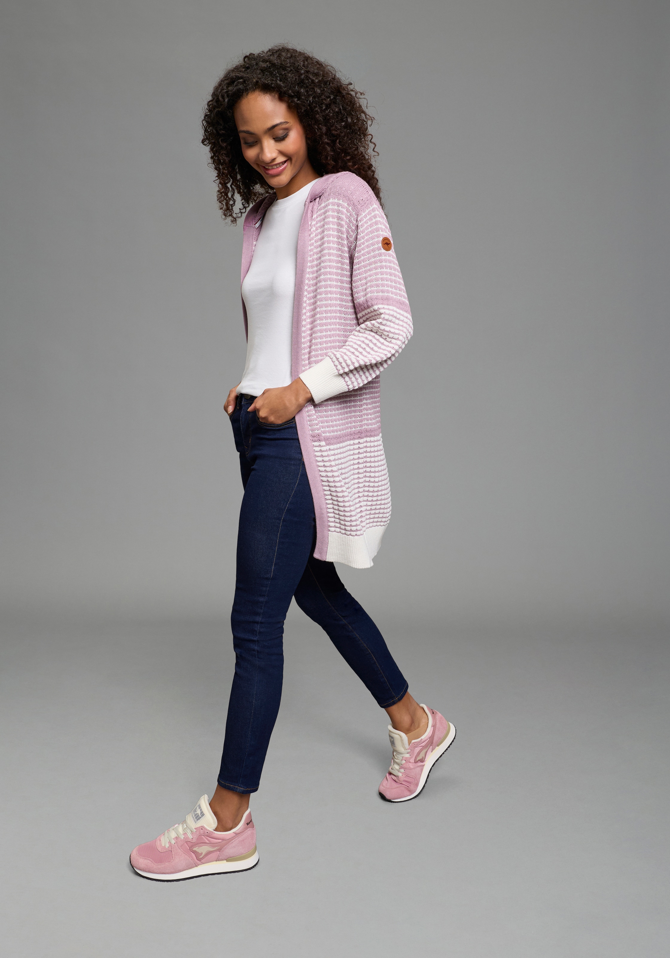 KangaROOS Kapuzenstrickjacke mit angesagtem Strickmuster