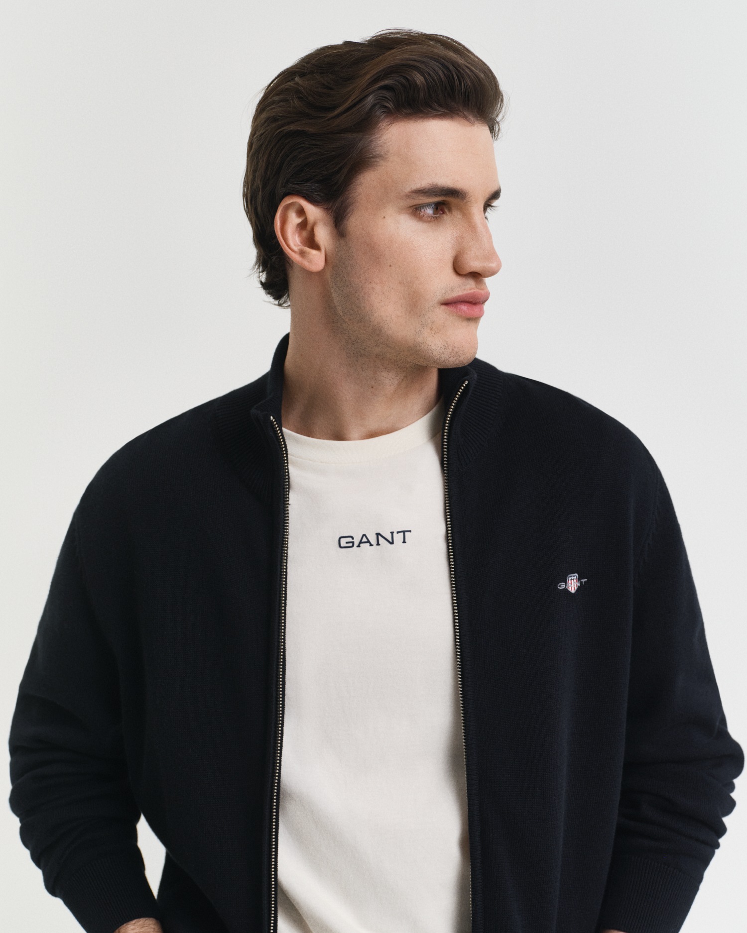 Gant Cardigan »CASUAL COTTON ZIP CARDIGAN«, Mit Rippbündchen an Stehkragen, Ärmeln und Saum