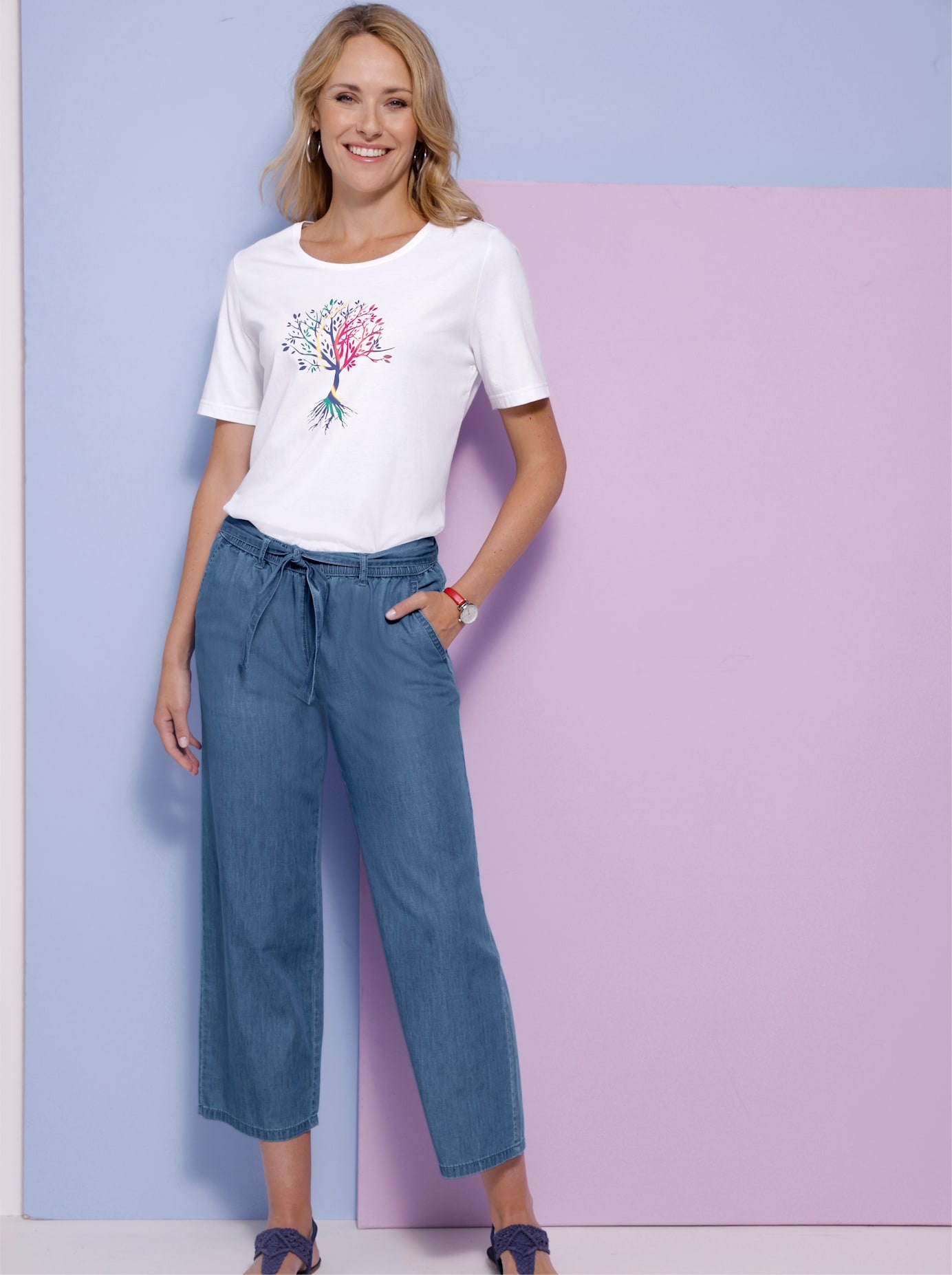 Classic Basics Women Pull-On Jeans Blue 46 3