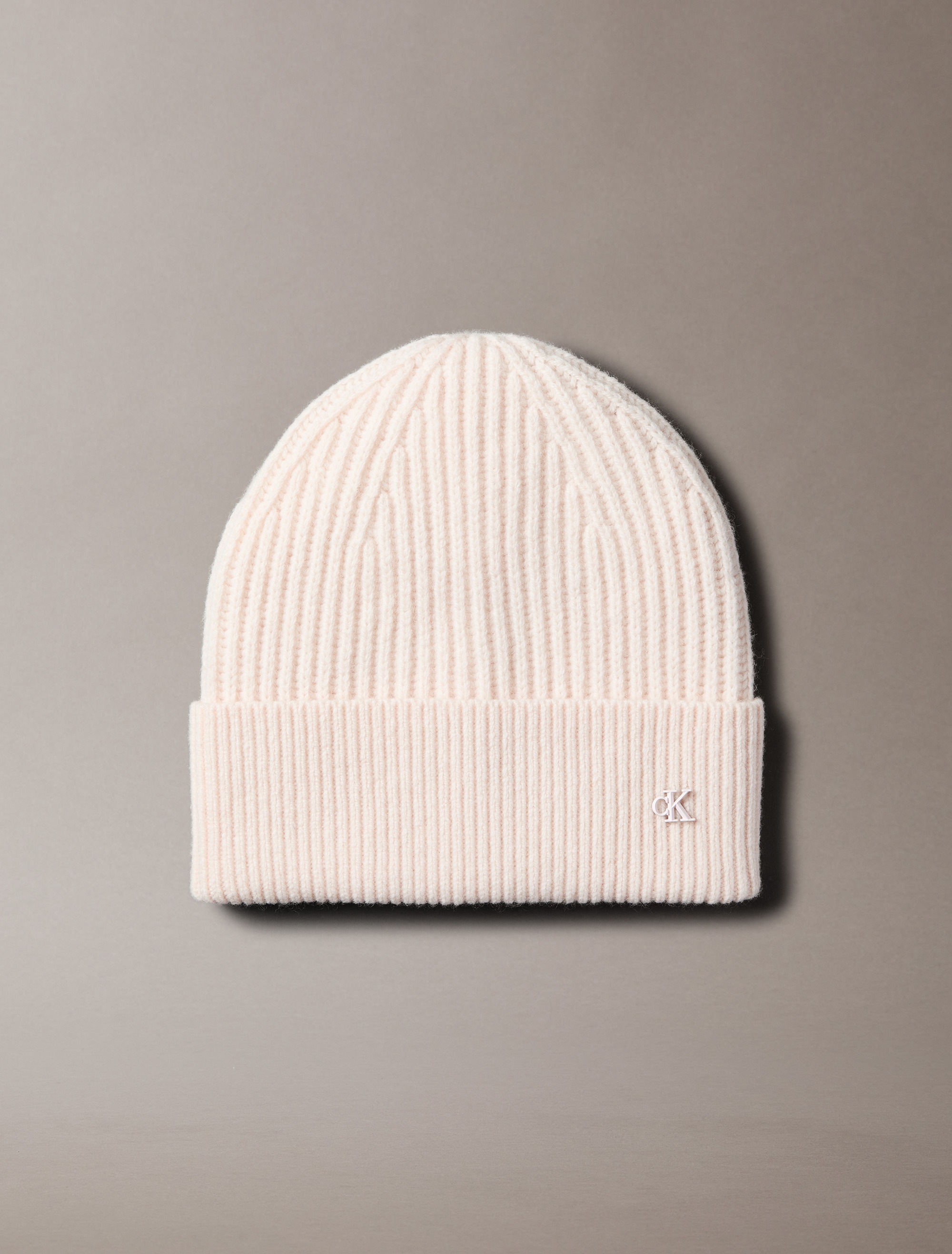 Calvin Klein Strickmütze "CK METAL WOOL BEANIE" aus weicher Wollmischung günstig online kaufen