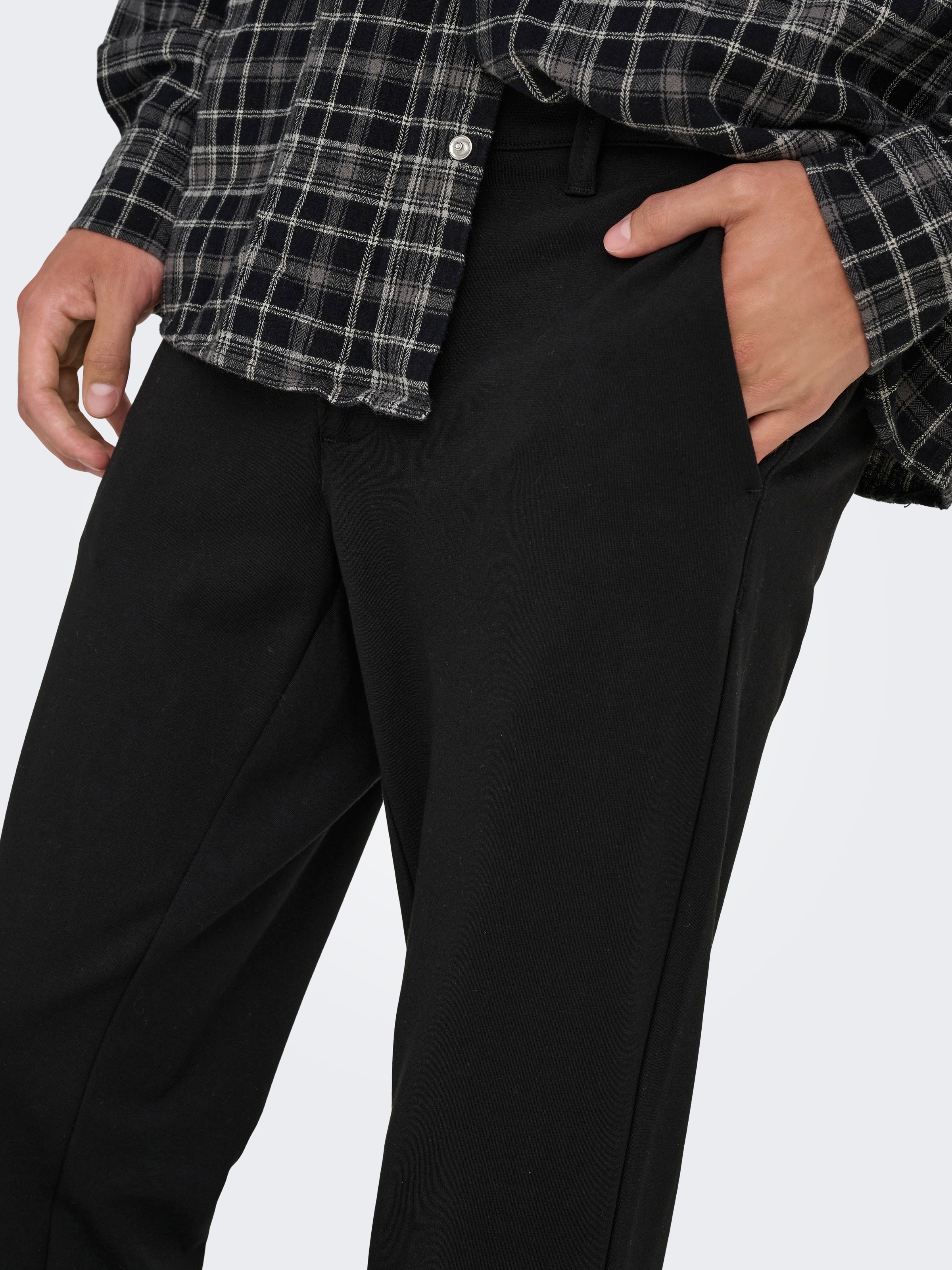 Chinohose ONLY & SONS "ONSMARK SLIM GW 0209 PANT NOOS", Herren, Gr. 36, Länge 32, schwarz, Web, Obermaterial: 76% Polyester, 20% Viskose, 4% Elasthan, unifarben, slim fit lang, Hosen Chinohose, Viskosemischung, slim fit 3