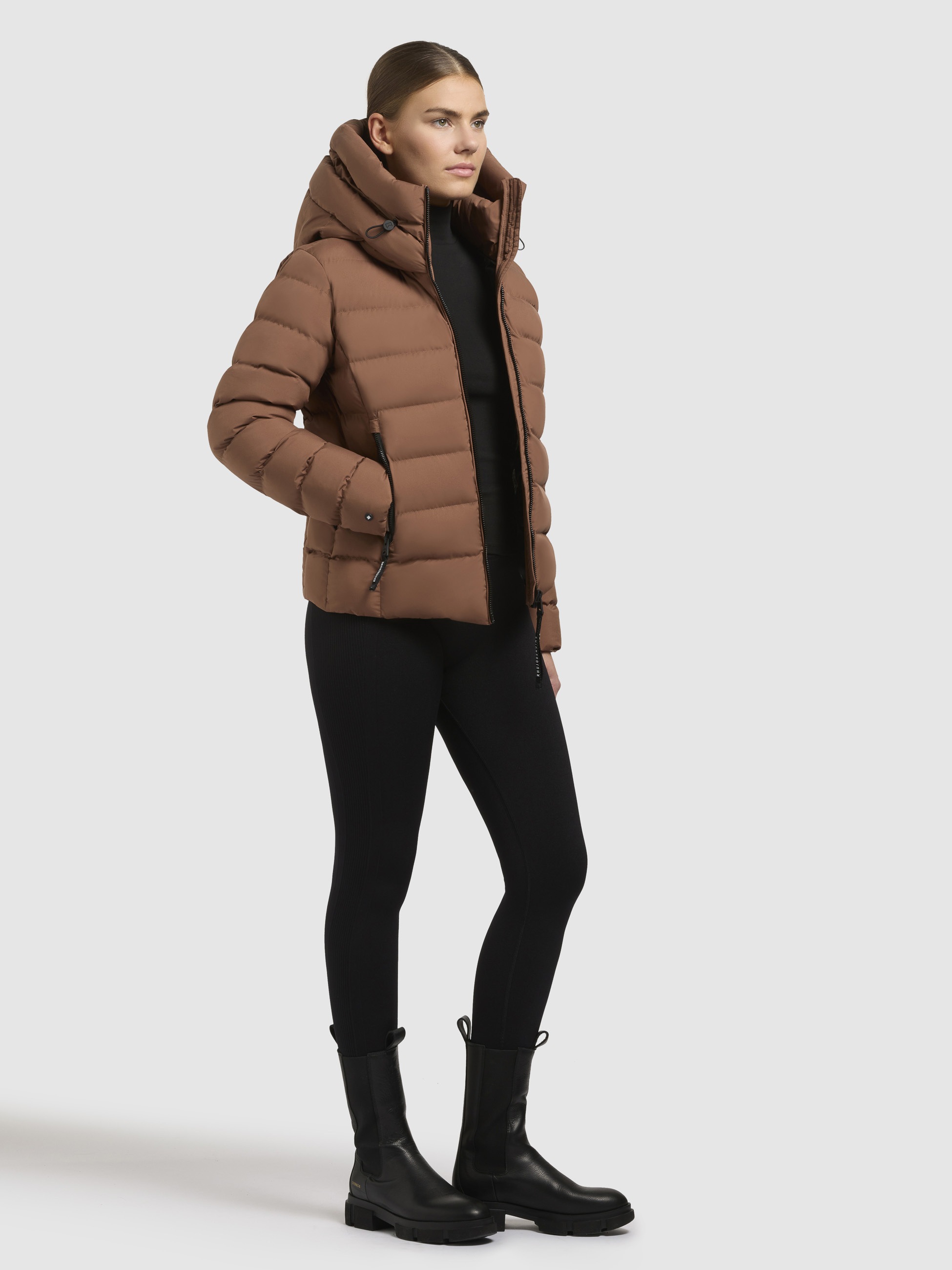 khujo Steppjacke »VADEA«, mit Kapuze
