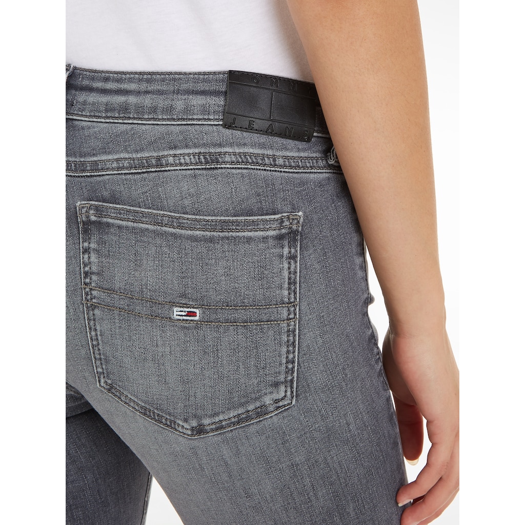 Tommy Jeans Slim-fit-Jeans »Skinny Jeans Marken Low Waist Mittlere Leibhöhe«, mit Faded-Out Effekten