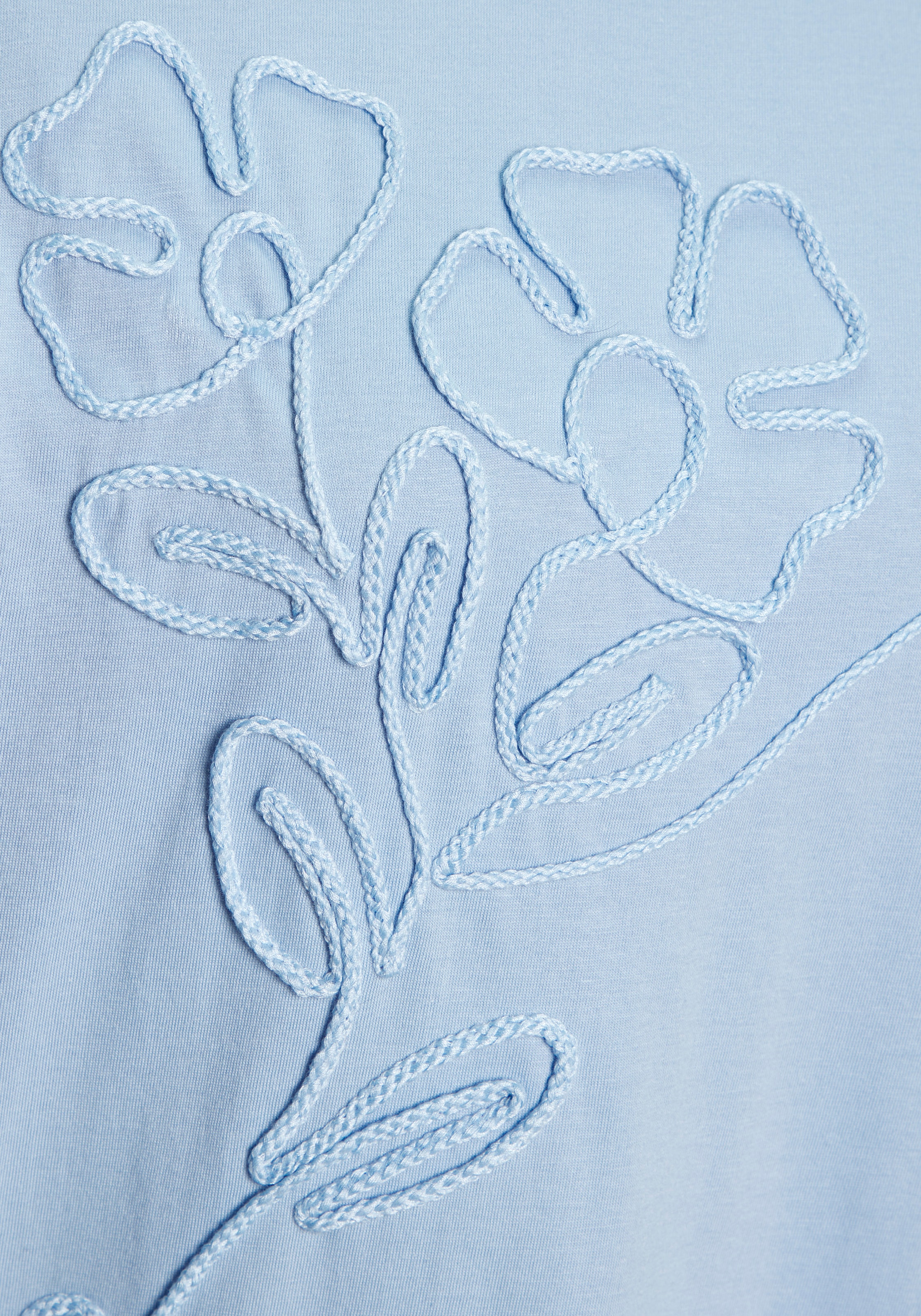 Vivance T-Shirt »mit dekorativer Stickerei« aus angenehmer Bio-Baumwoll-Qualität