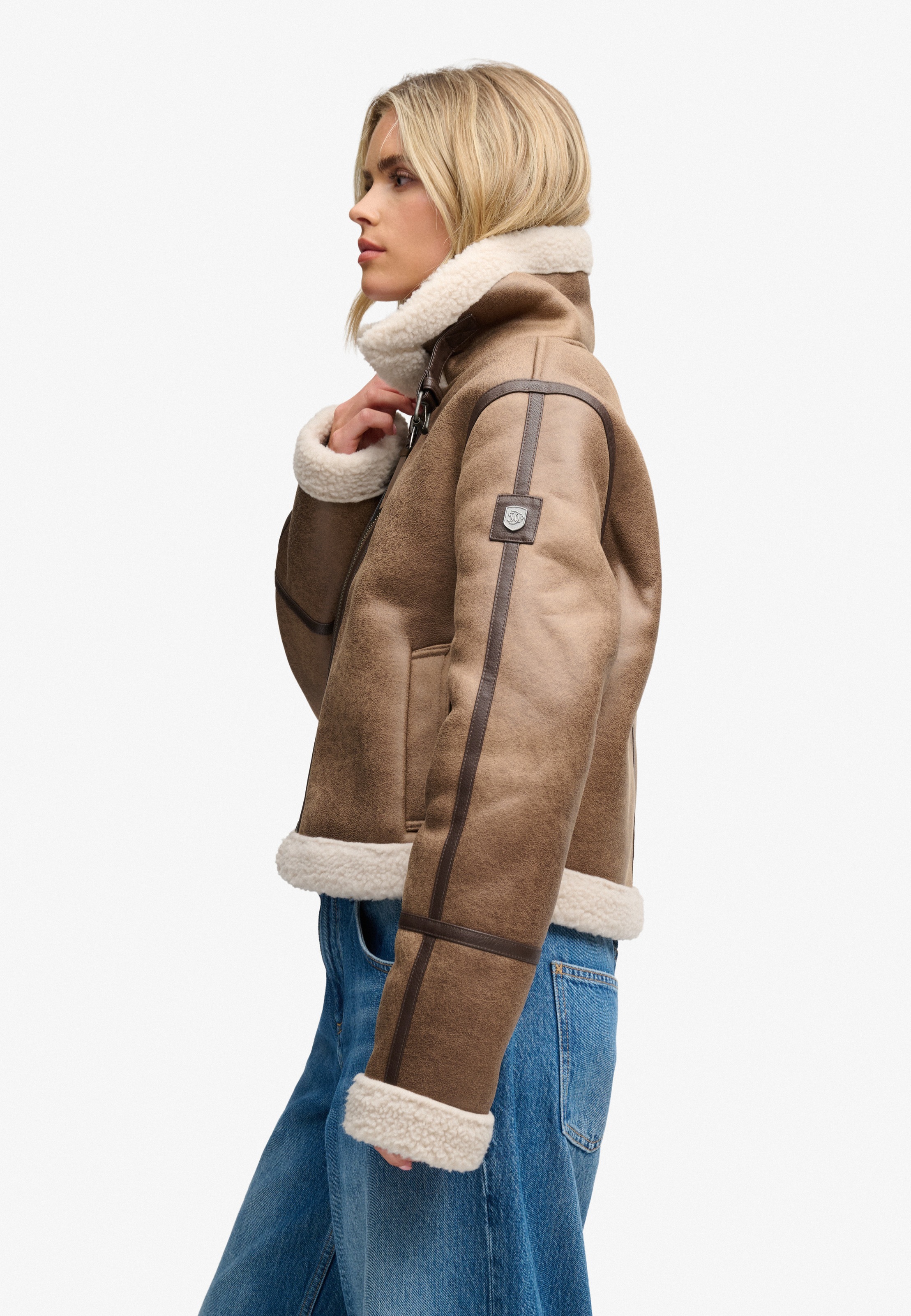 Superdry Kurzjacke »FAUX SHEARLING JACKET« Kunstfaser, relaxed fit