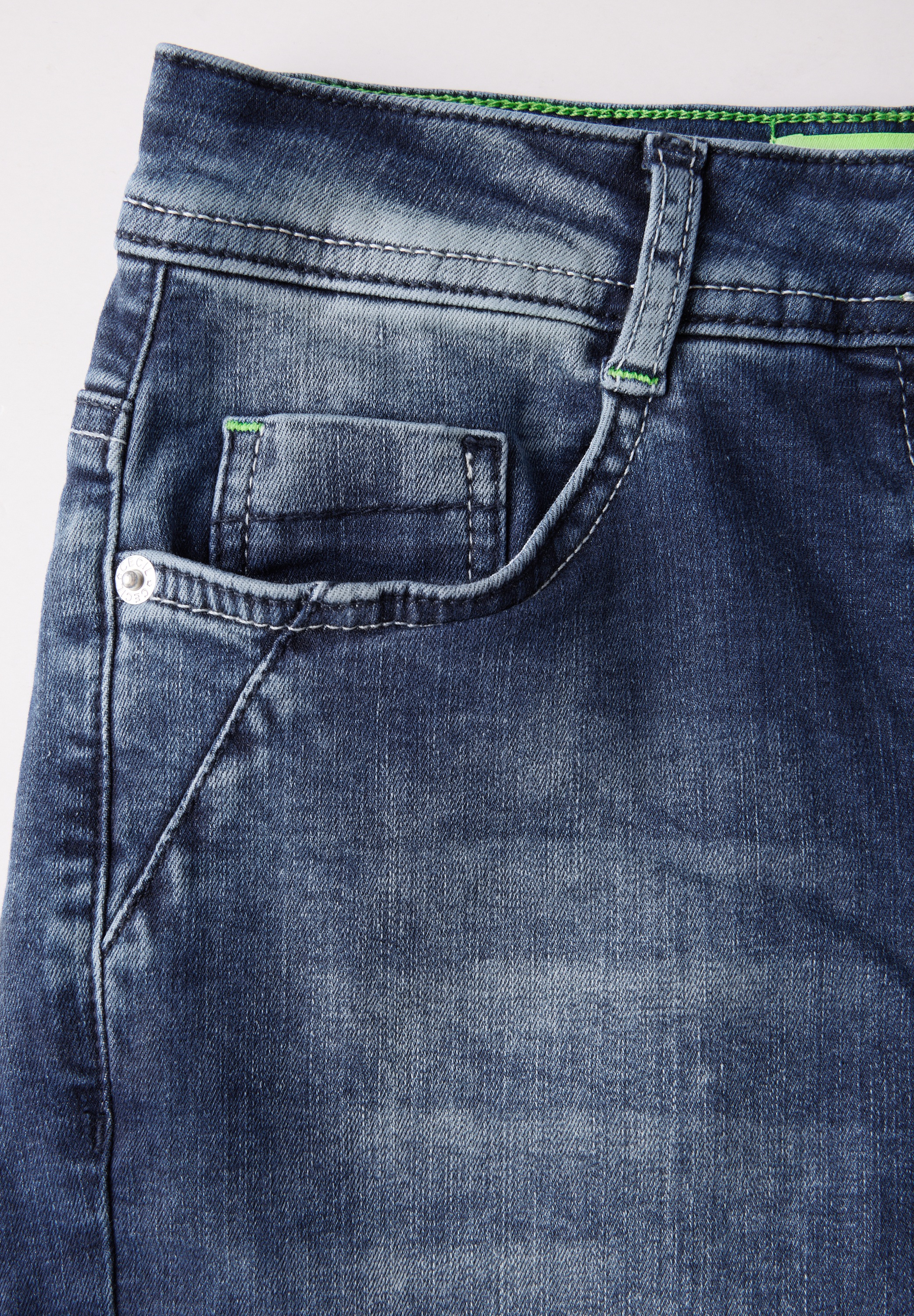 Cecil Loose-fit-Jeans, mit Knopfleiste