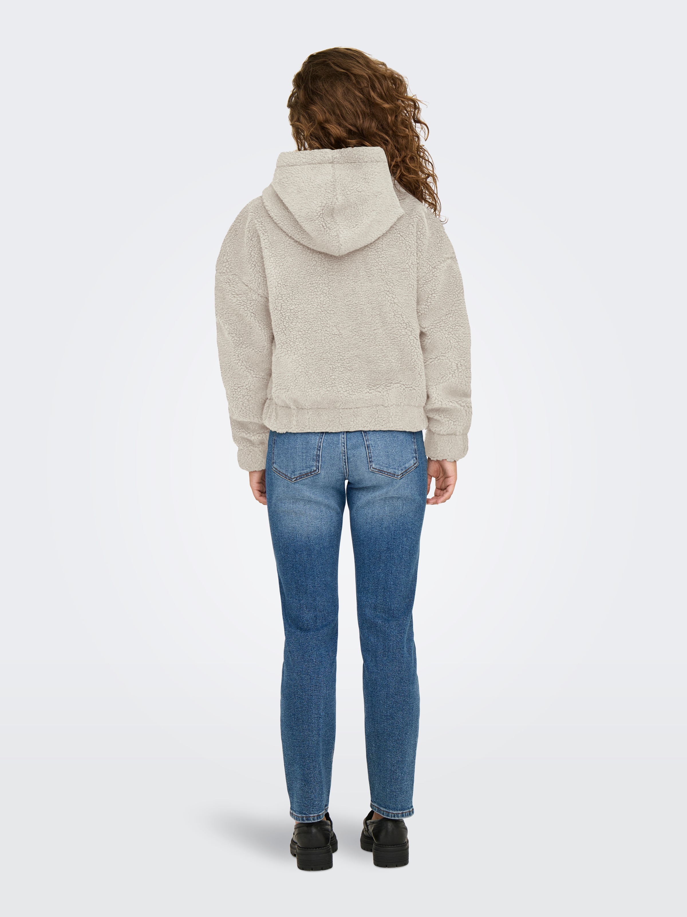 Kapuzenplüschjacke ONLY "ONLTANJA TEDDY HOOD JACKET OTW NOOS", Damen, Gr. M, grau (pumice stone), Plüsch, Obermaterial: 100% Polyester, unifarben, regular fit normal, Bündchen, Jacken, Kunstfaser 4
