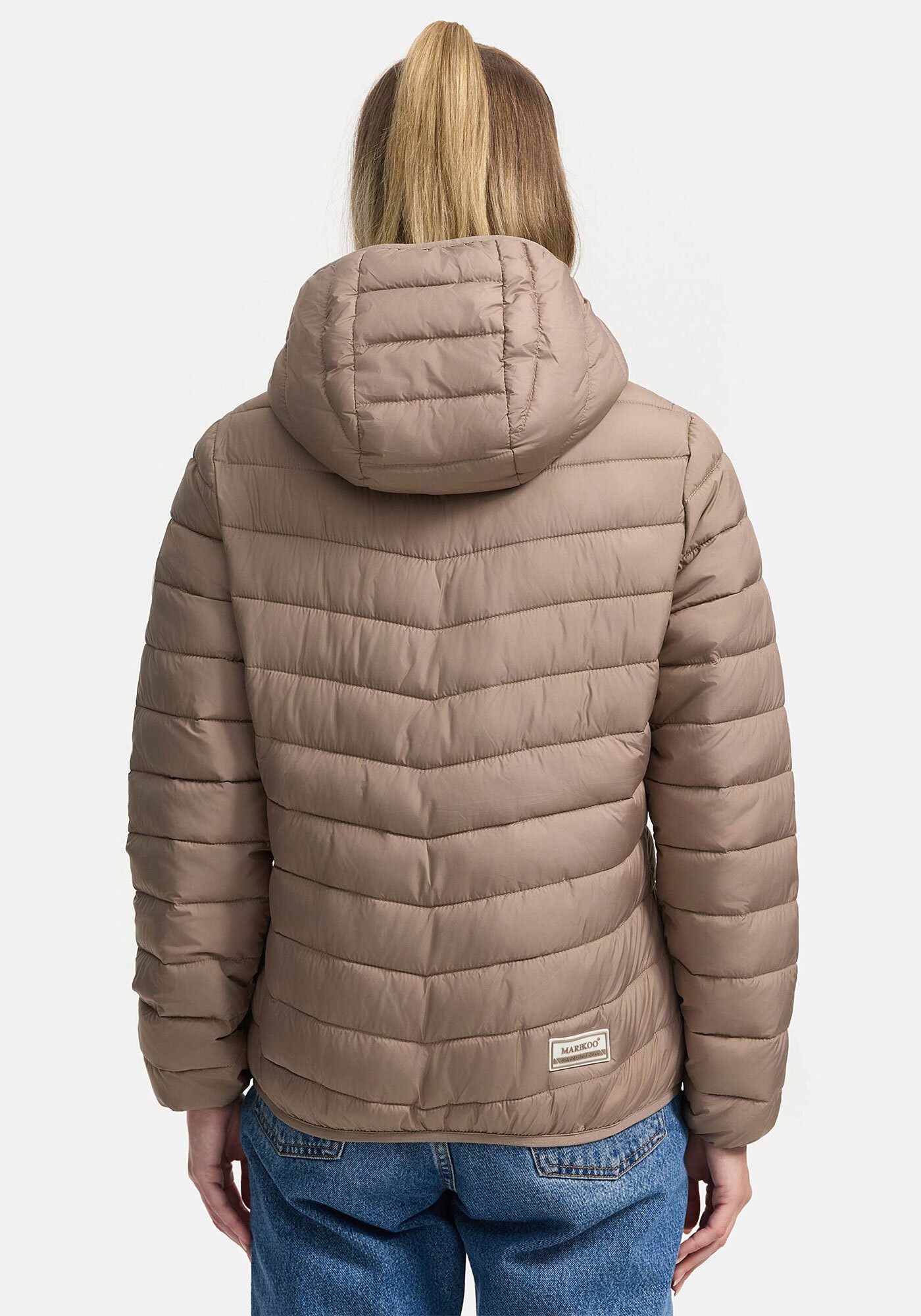 Marikoo Winterjacke »Pack mich ein«, Mit Kapuze und Beutel zum Verstauen der Jacke