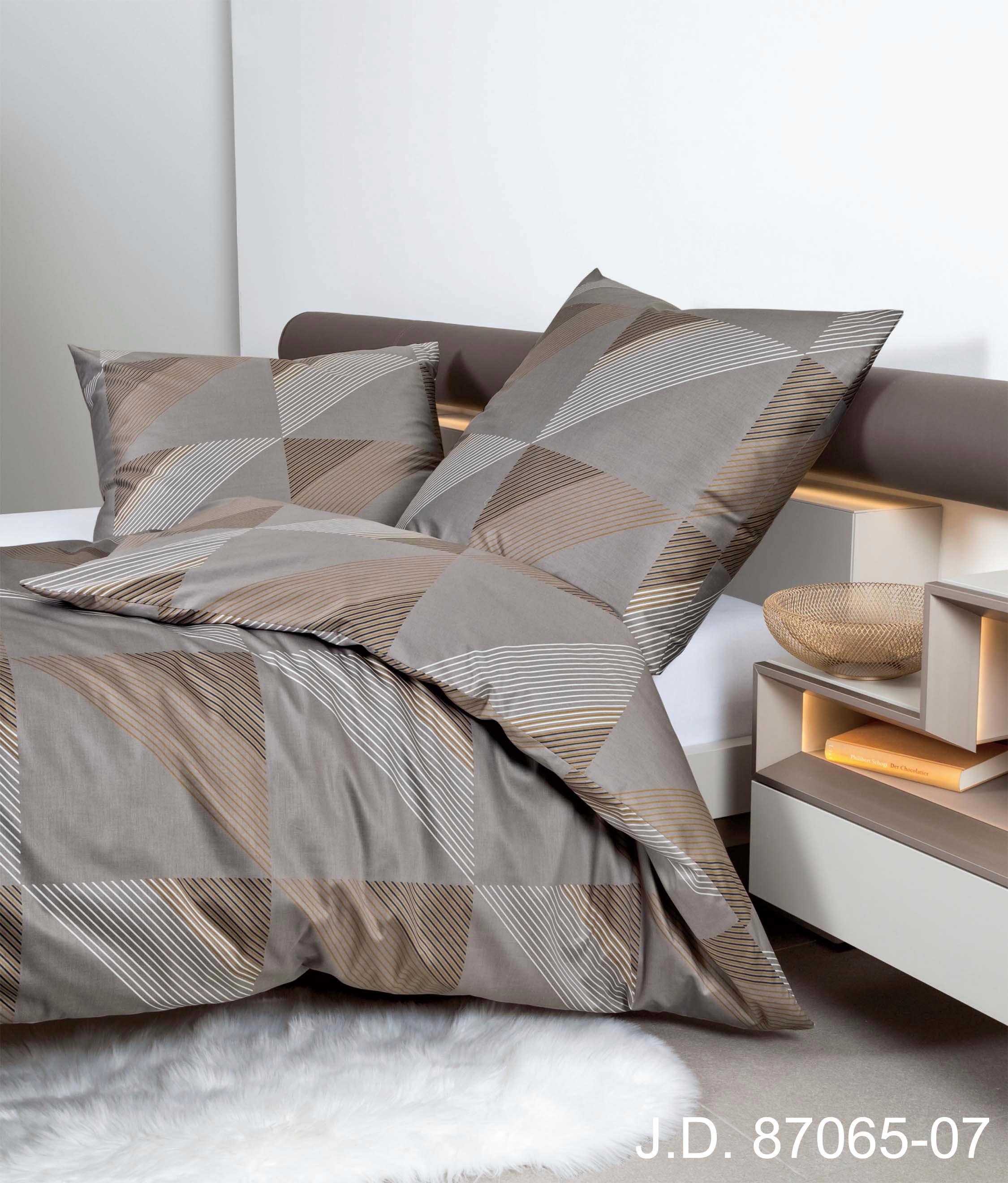 Janine Bettwäsche »J. D. 87065«, in hochwertiger Mako Satin Qualität aus 100% Baumwolle, Bett- und Kopfkissenbezug mit Reißverschluss, pflegeleicht, STANDARD 100 by OEKO-TEX® zertifiziert