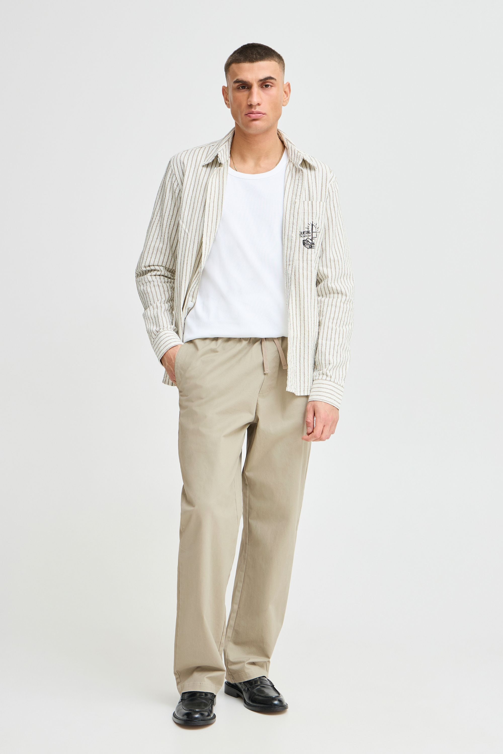 !Solid Chinohose »Chinohose SDALANN ELAST.«