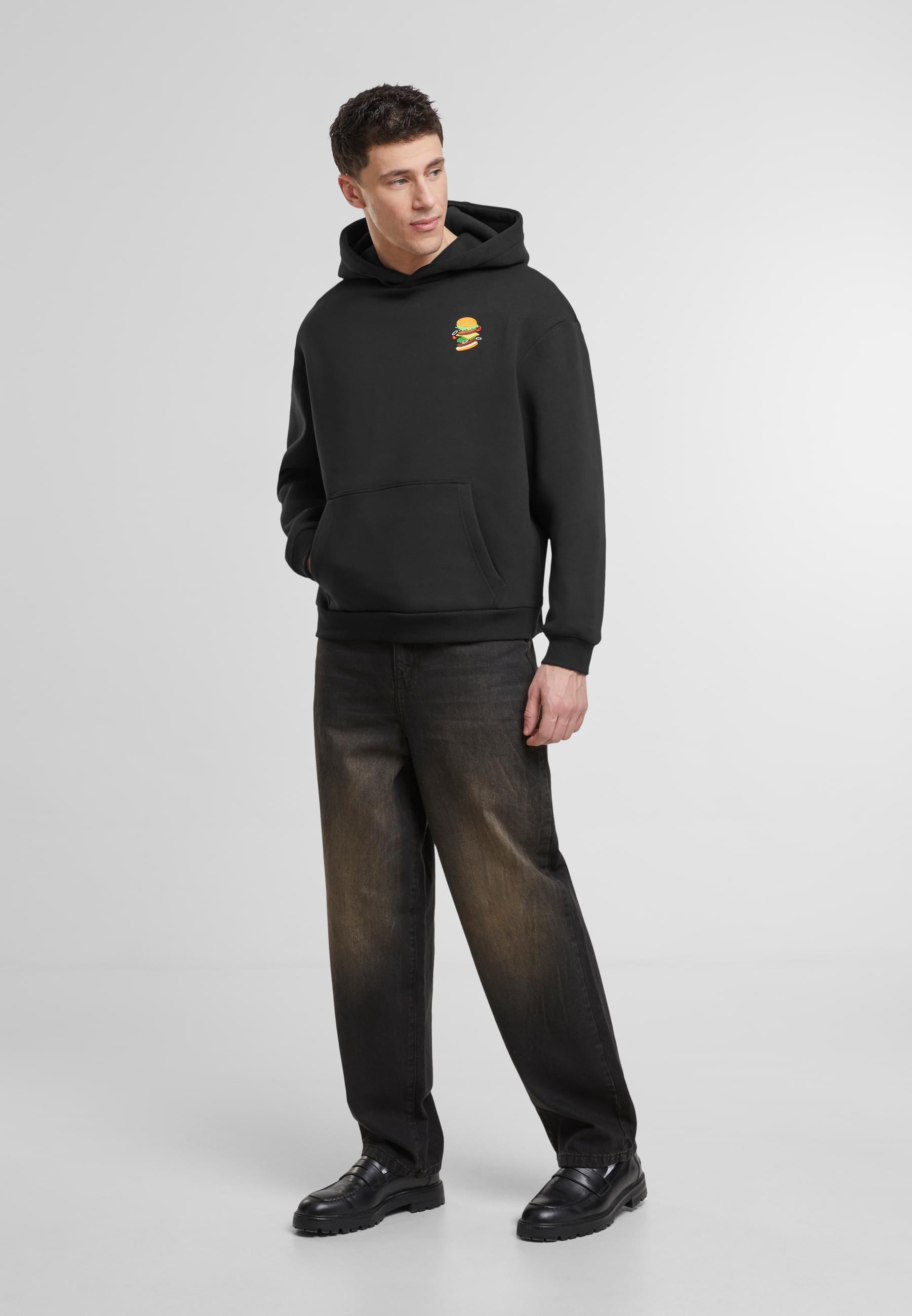MisterTee Kapuzensweatshirt »MisterTee Burger EMB Fluffy Hoody«, 1 Stk.
