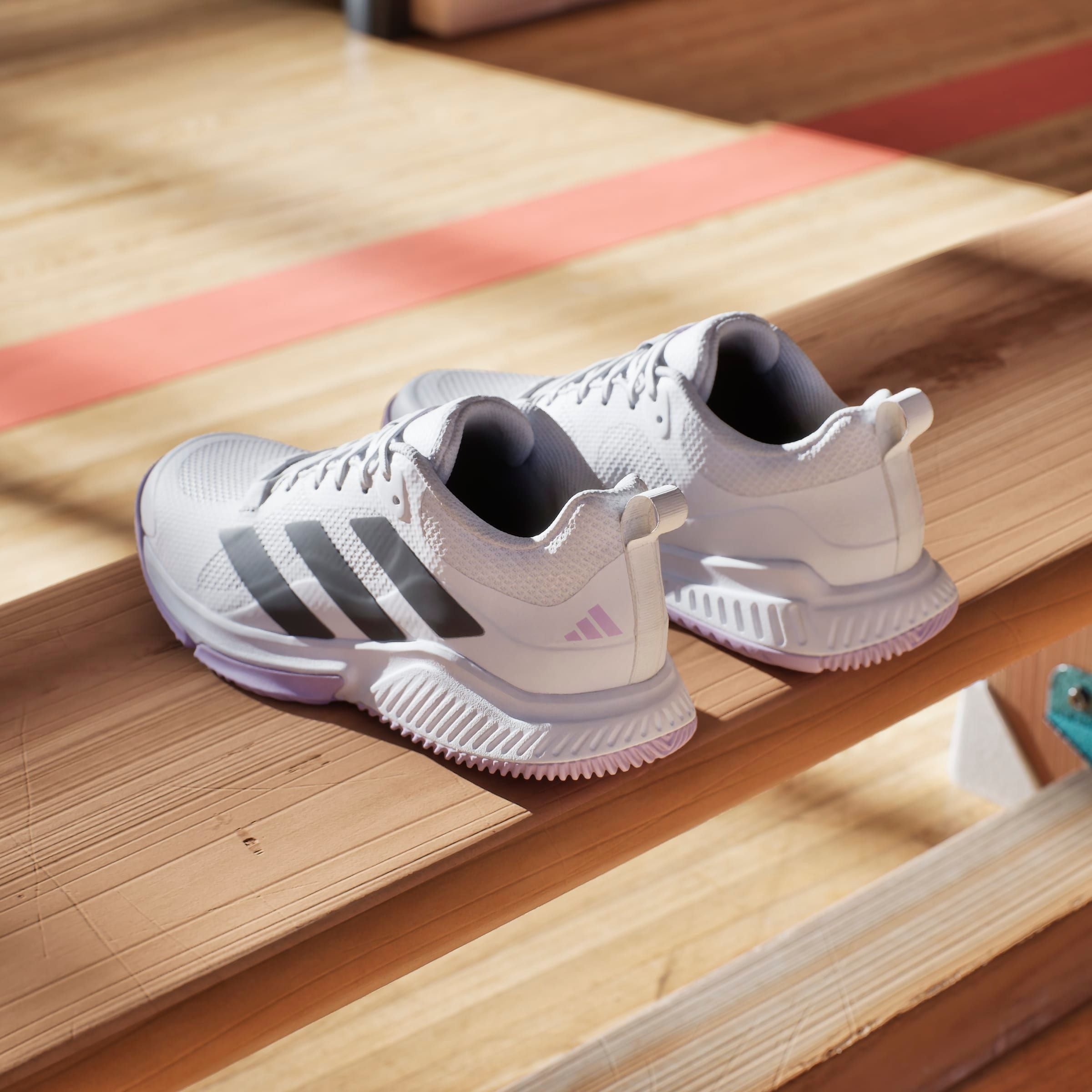 adidas Performance Hallenschuh »COURT TEAM BOUNCE 2.0«, besonders geeignet für Handball