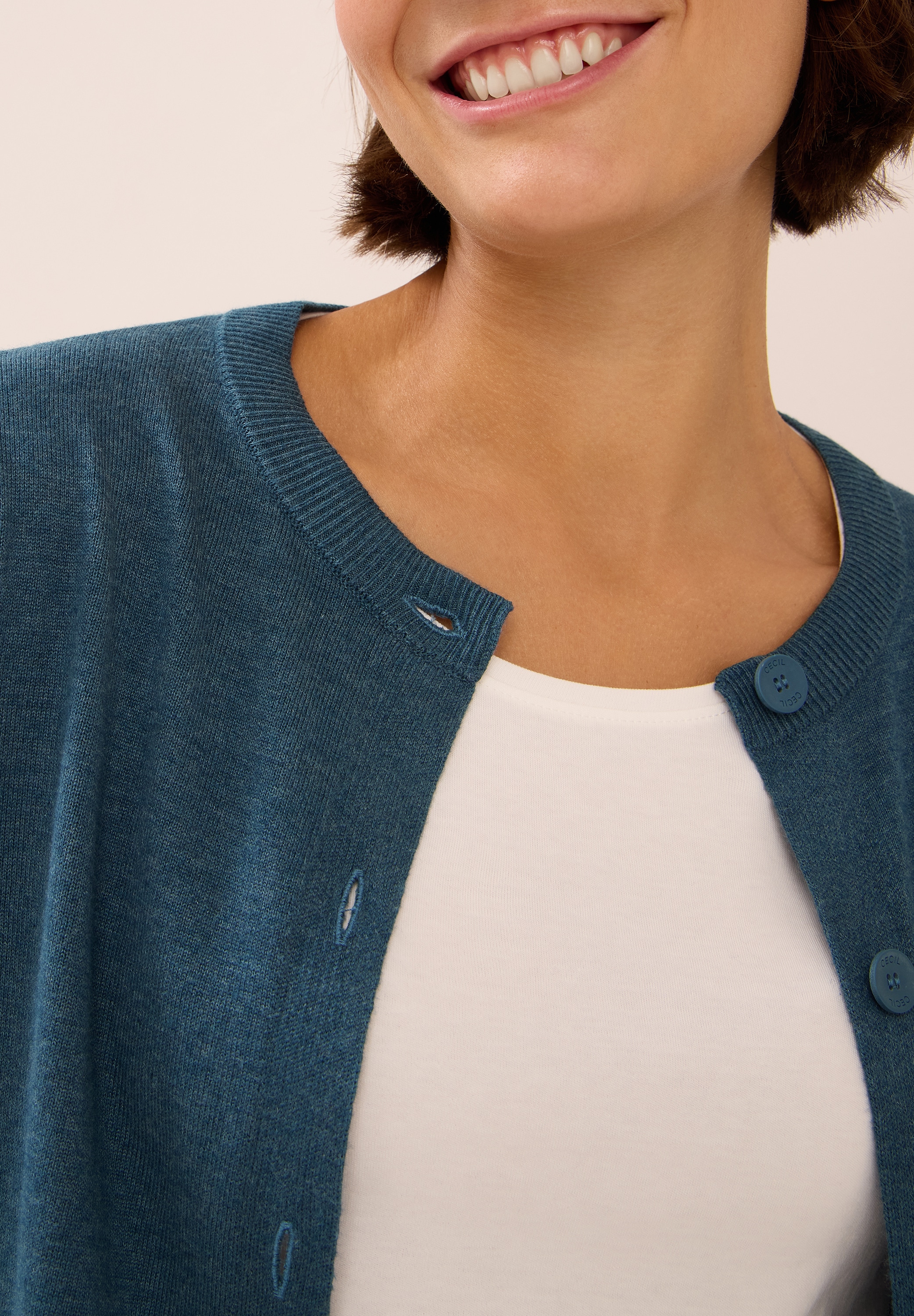Cecil Strickjacke, mit Knopfleiste