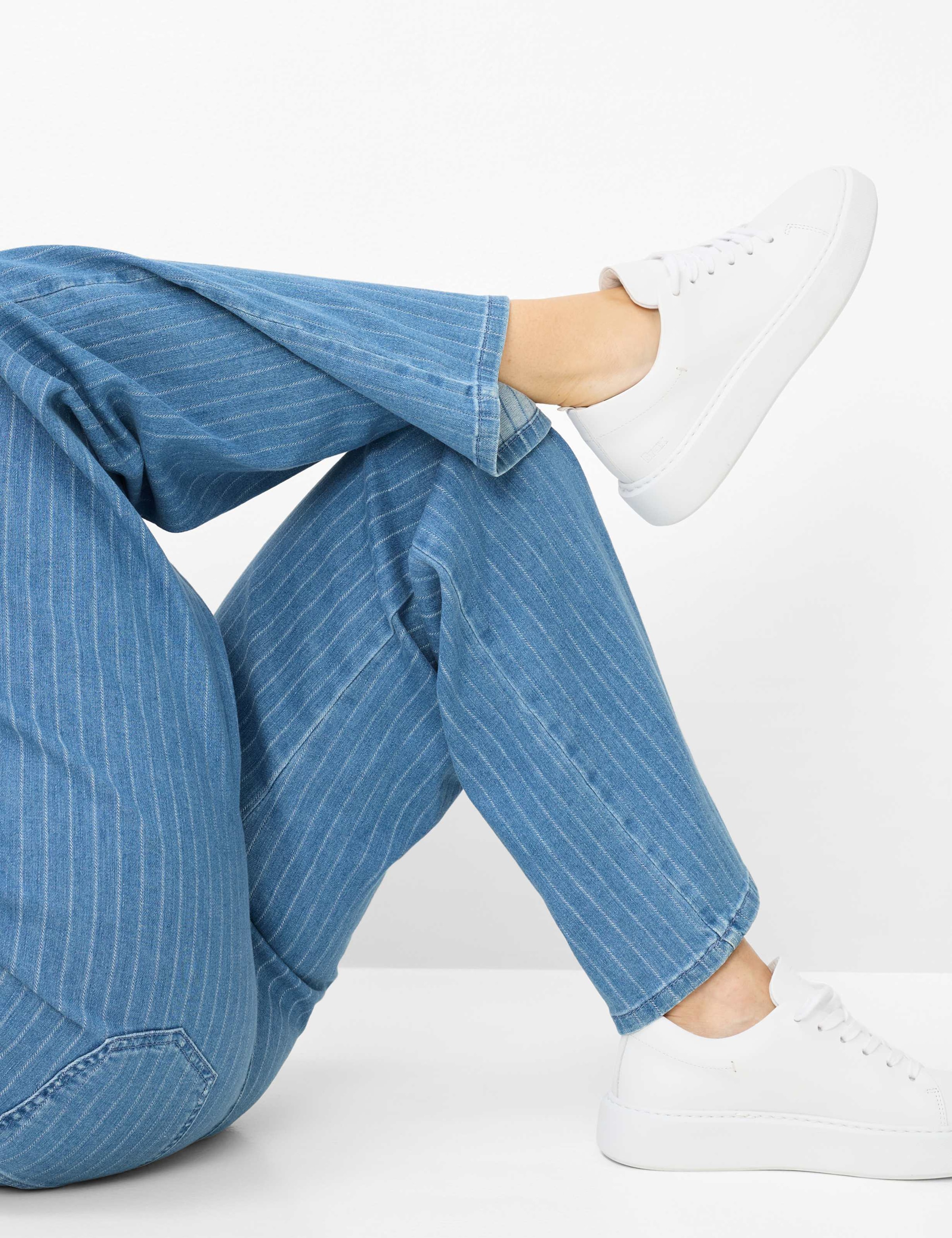 RAPHAELA by BRAX 5-Pocket-Jeans »Style LAURA FLARED«