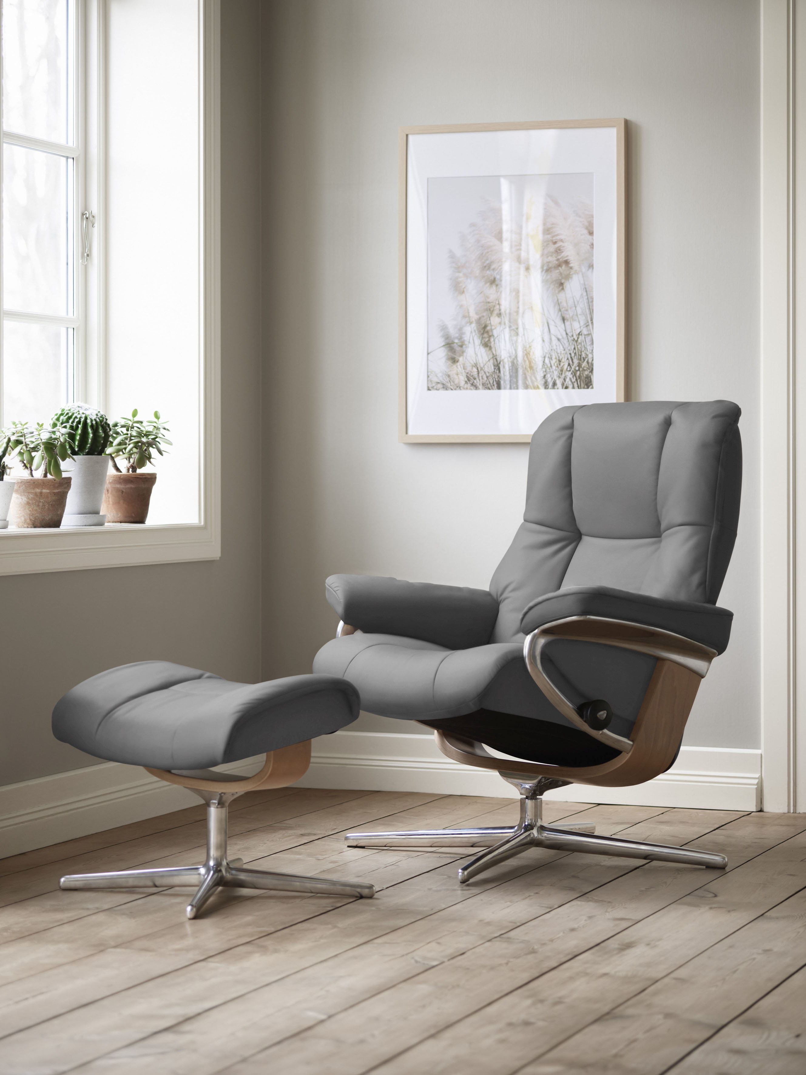 Stressless Relaxsessel "Mayfair" mit Cross Base, Größe S, M & L, Holzakzent Eiche