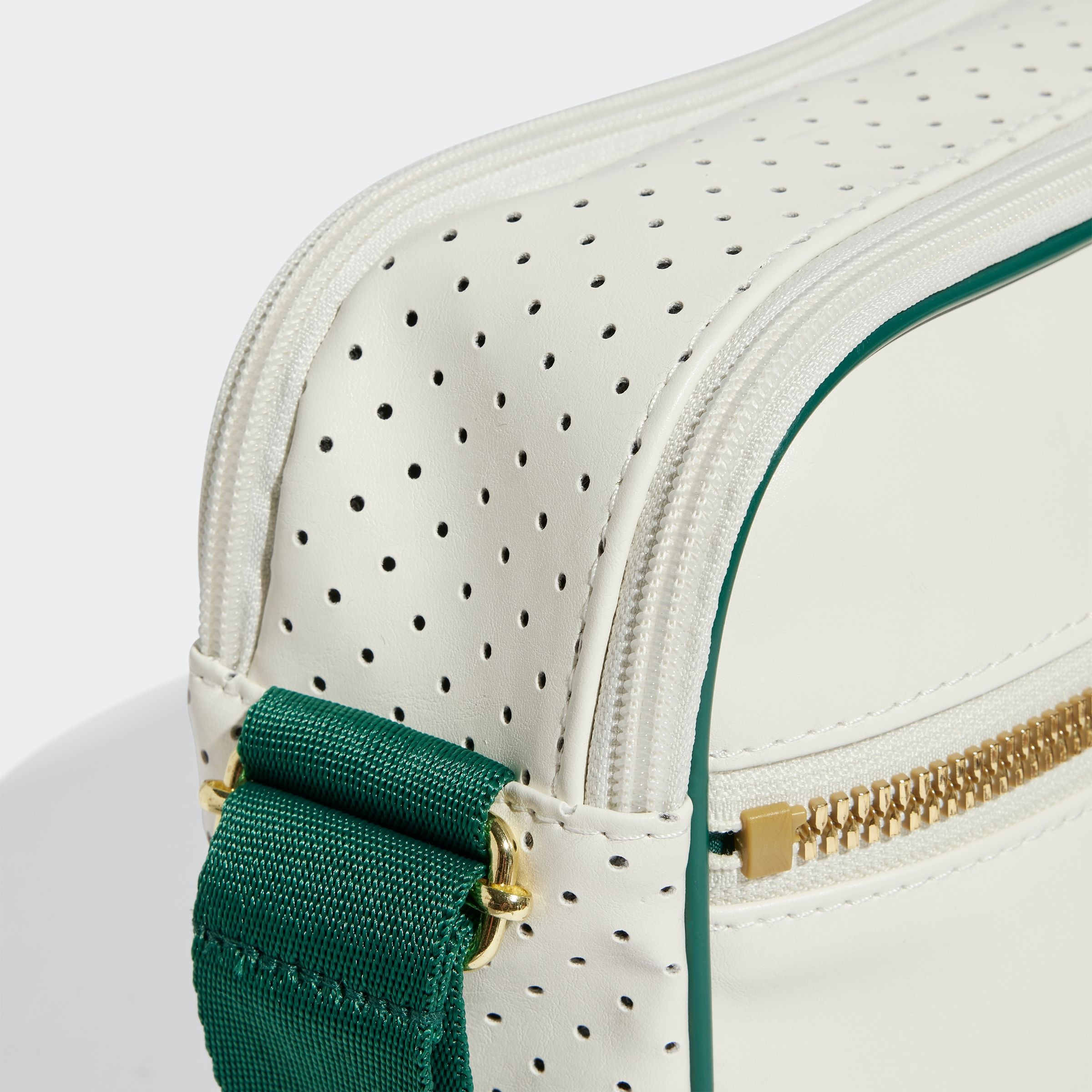 adidas Originals Sporttasche »AIRLINER«, Schultertasche im Retrolook