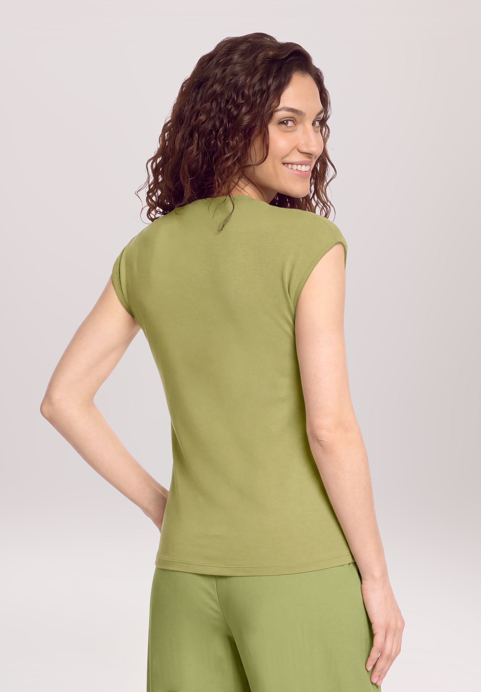Cartoon T-Shirt »Damen mit Kragen« 1