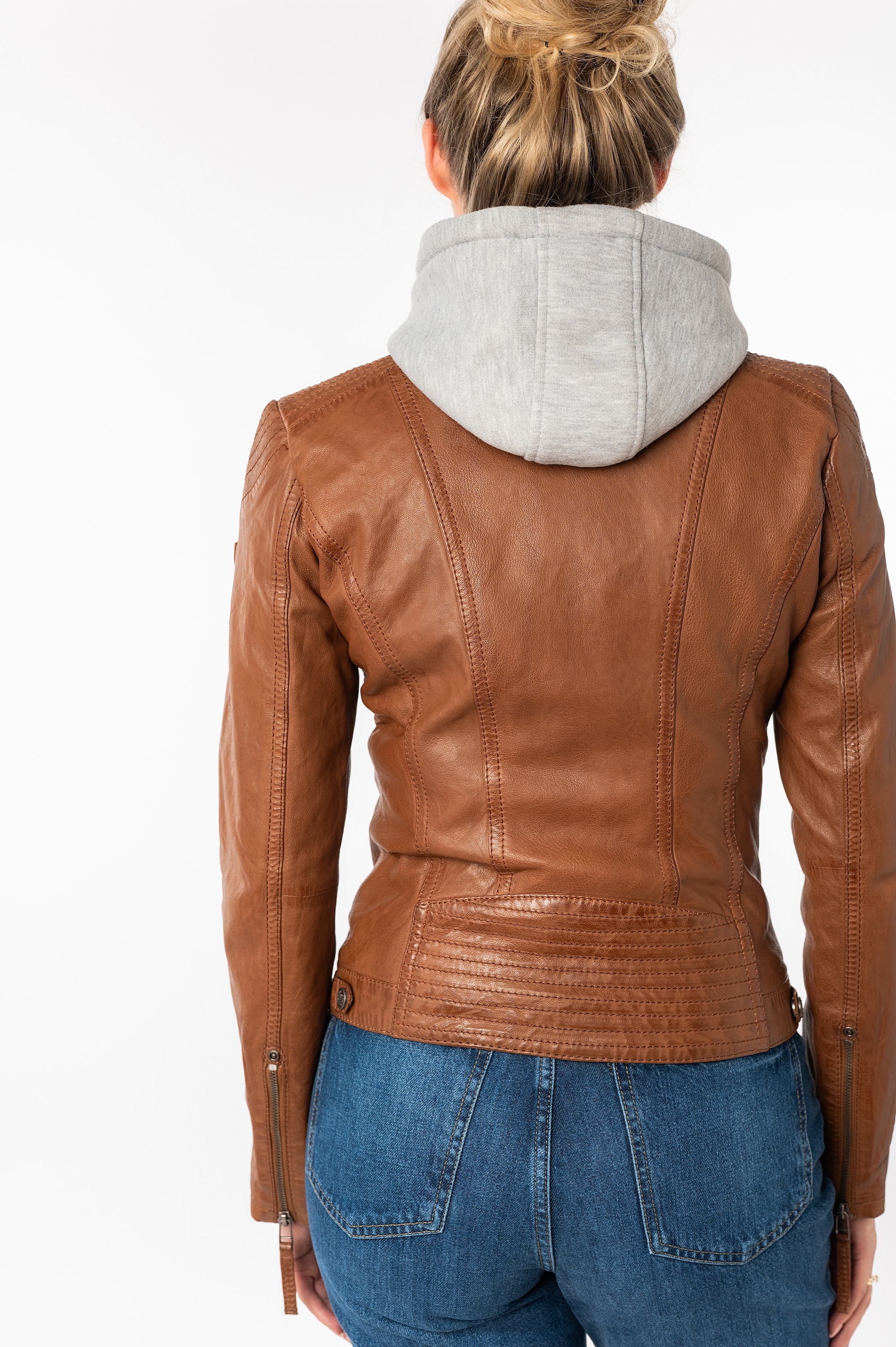 Mauritius Lederjacke »Junja«, mit Kapuze, mit abnehmbarem Kapuzen-Einsatz und aufwendigen Biker-Details