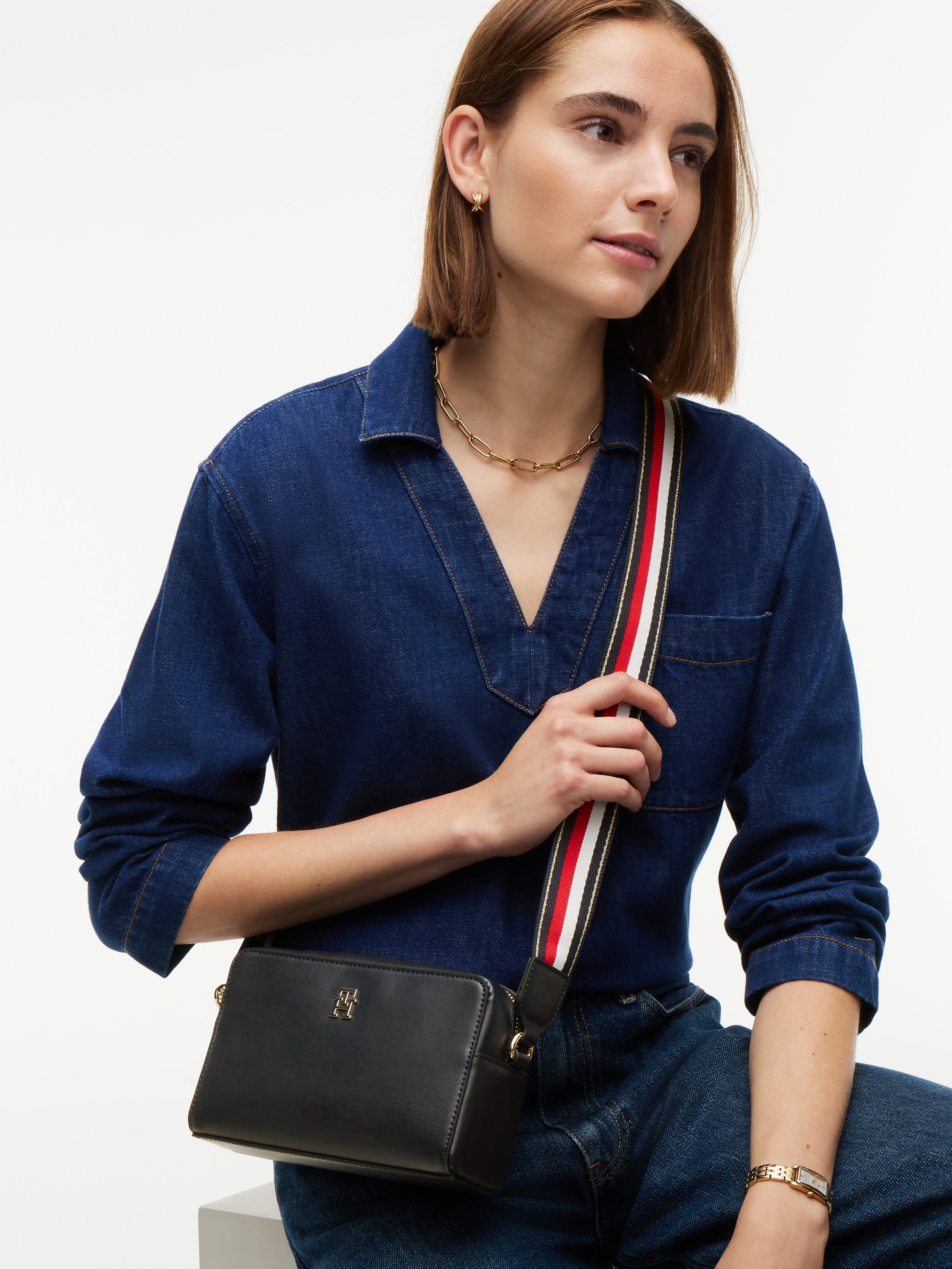 Tommy Hilfiger Mini Bag »TH JOY CAMERA BAG CORP« Unisex Schultertasche, Umhängetasche mit gestreiftem Schulterriemen