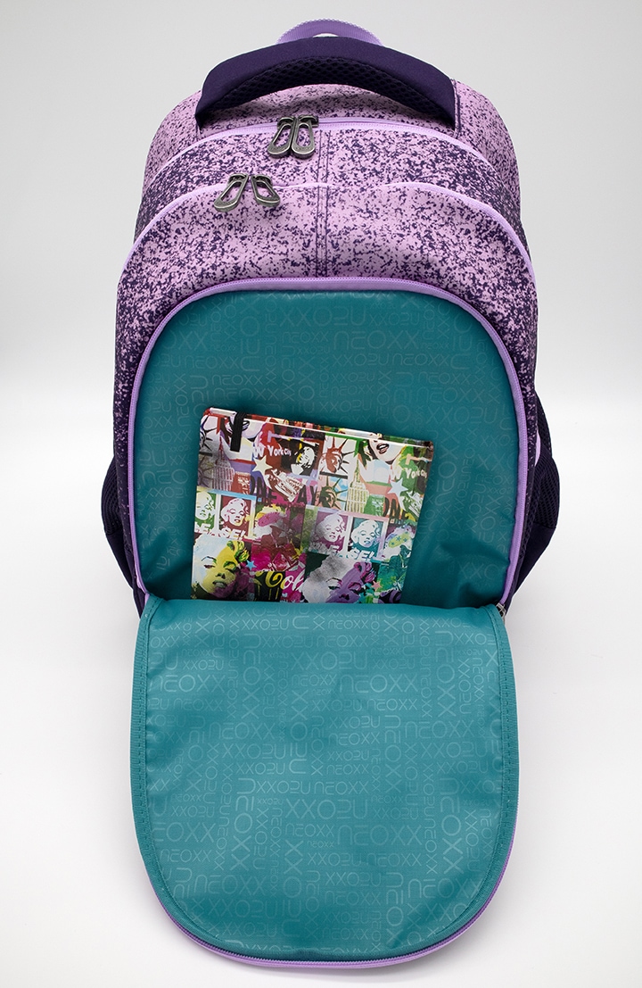 neoxx Schulrucksack »Fly, Glitterally perfect«, Reflektionsnaht, aus recycelten PET-Flaschen