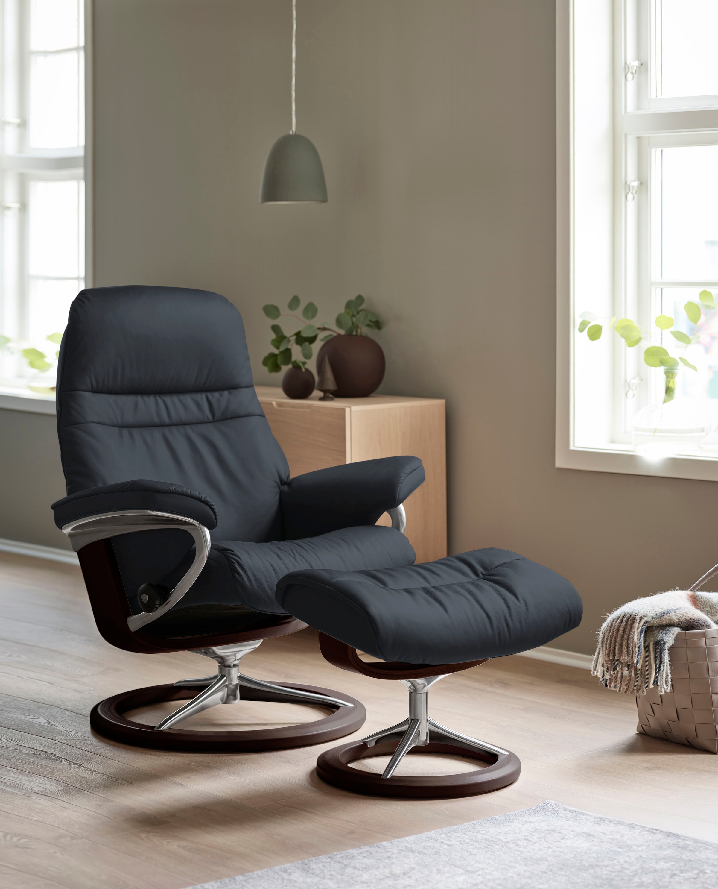 Stressless Relaxsessel "Sunrise" mit Signature Base, Größe S, Gestell Braun günstig online kaufen