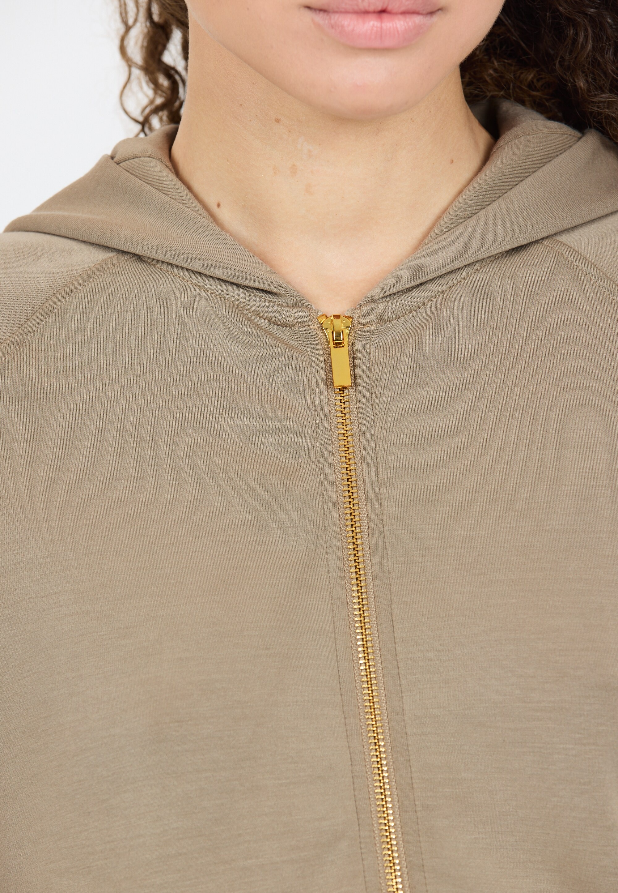 ATHLECIA Kapuzensweatshirt »Jacey«, in klassischem Design mit Kapuze