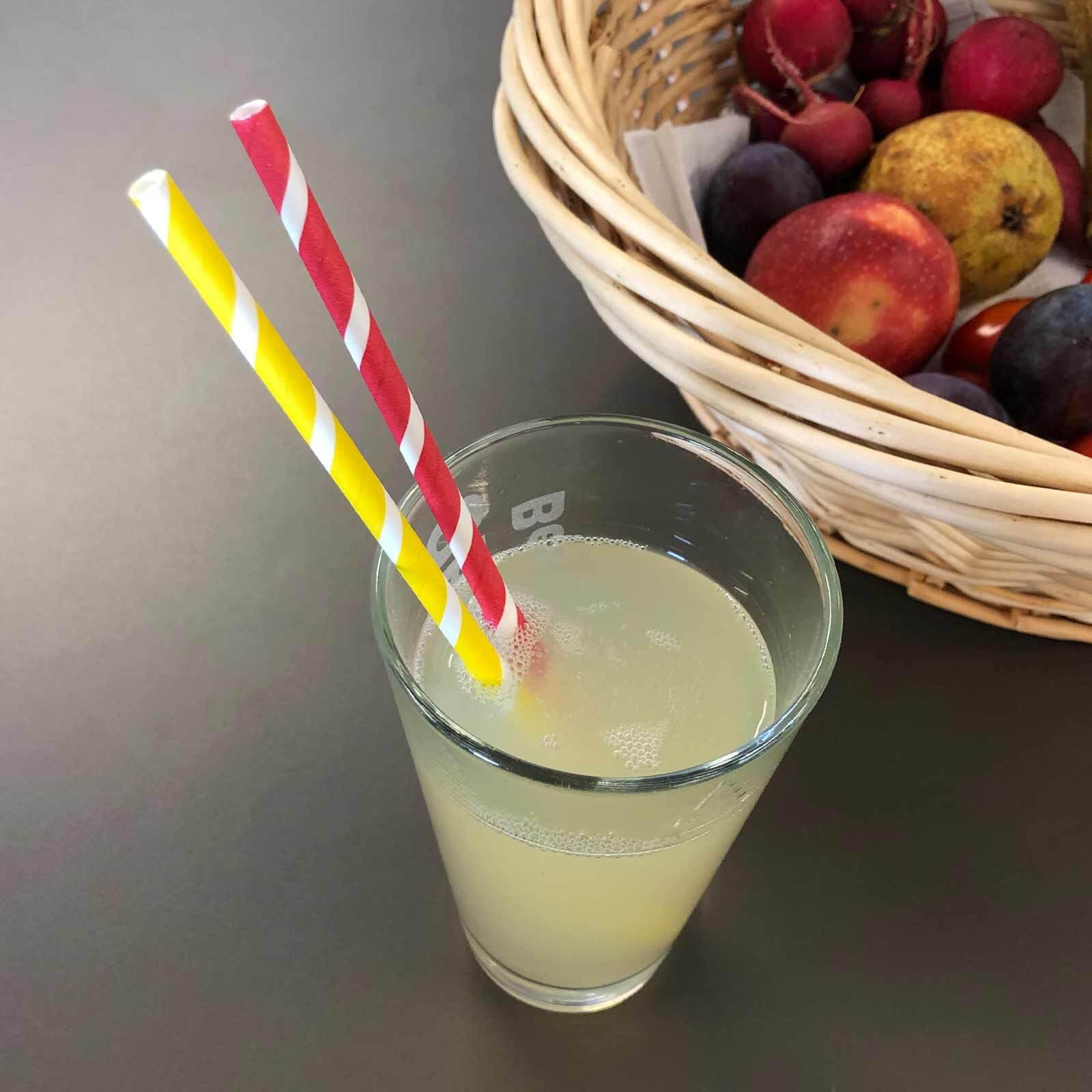 LUXENTU Trinkhalme »Papier-Trinkhalme gestreift 20 cm 100er Set« Aus stabilem und hochwertigem Papier, ungebleicht, frei von Chemikalien, 100% biologisch abbaubar, absolut geschmacksneutral