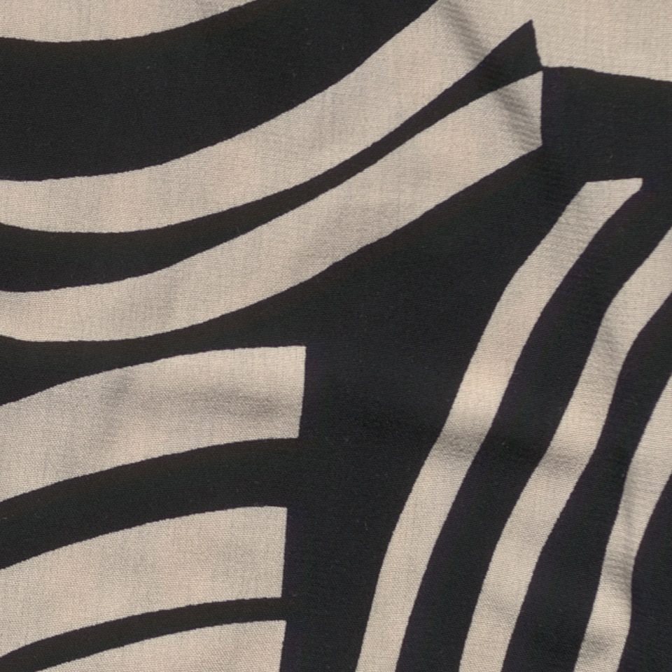 STREET ONE Langarmshirt, mit geschlitztem Rundhalsausschnitt