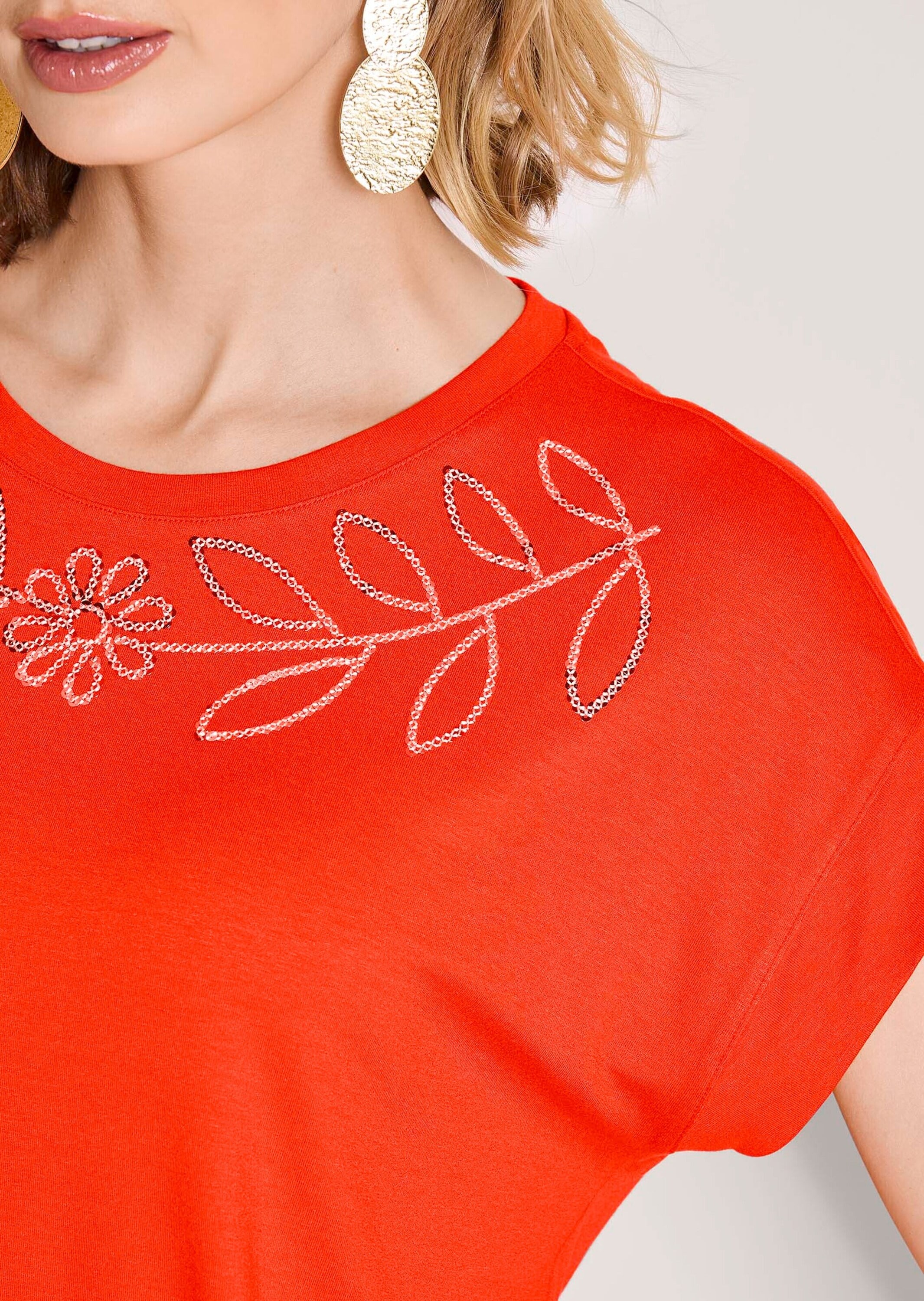 MADELEINE Kurzarmshirt »Blusenshirt Elegantes T-Shirt mit Glanzeffekten« Pailetten