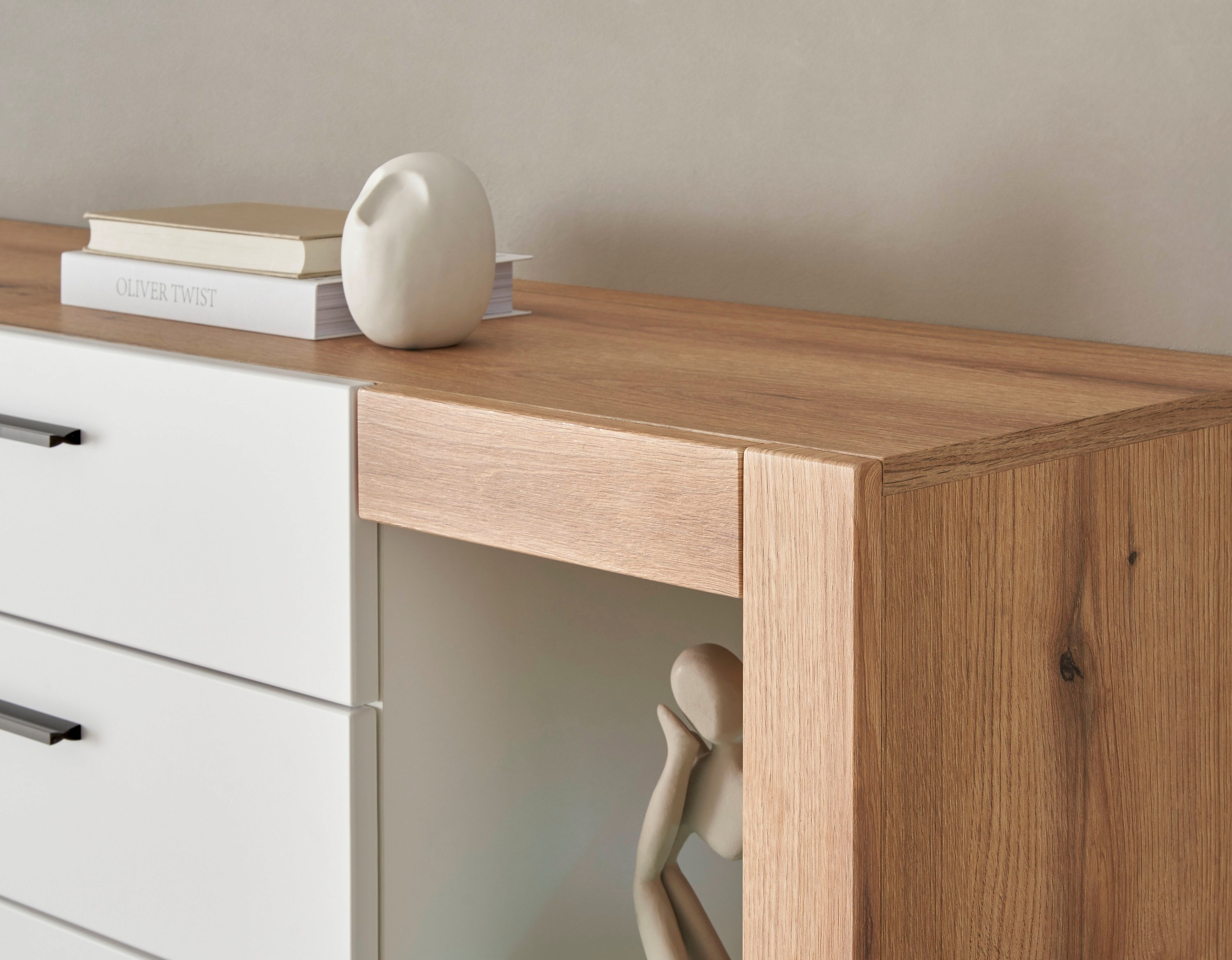 INOSIGN Highboard »Brixen, moderne Kommode, Stauraumelement in Eiche Evoke Dekor«, Metallgriffe, ausreichend Stauraum, vielseitig einsetzbar