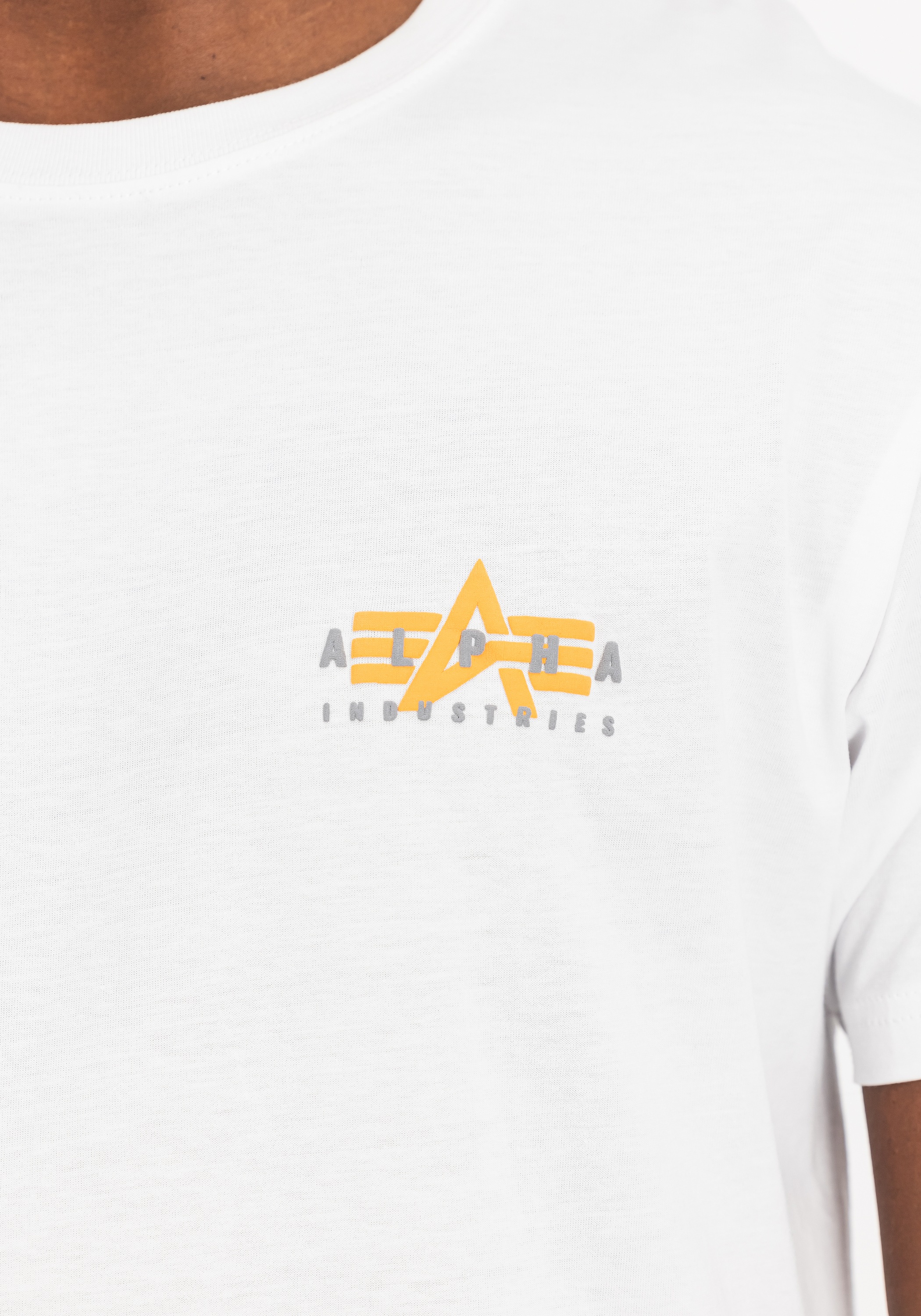 Alpha Industries T-Shirt »Puff Print Logo Backprint T-Shirt«