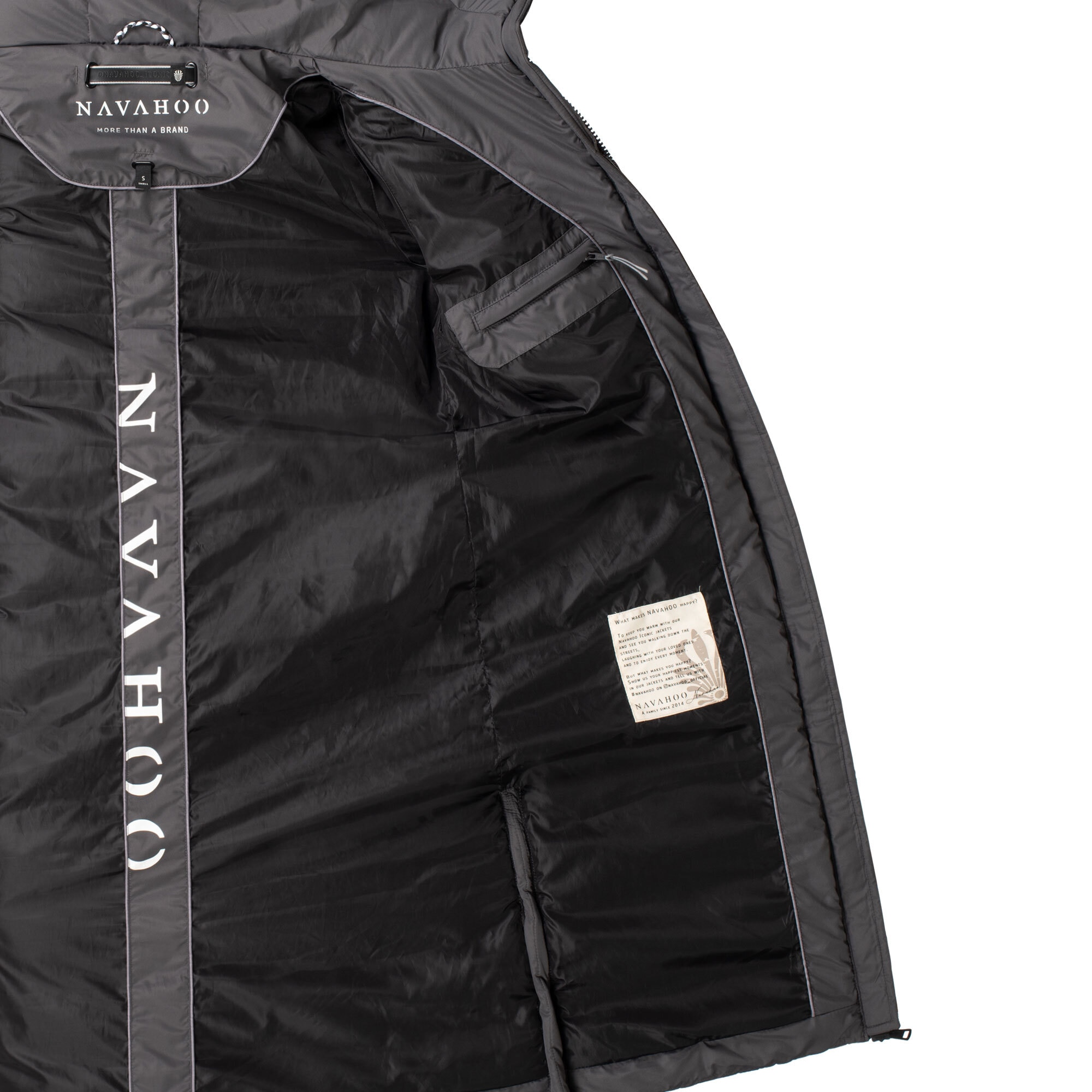 Navahoo Winterjacke »Mondmaedchen«, mit großer Kapuze