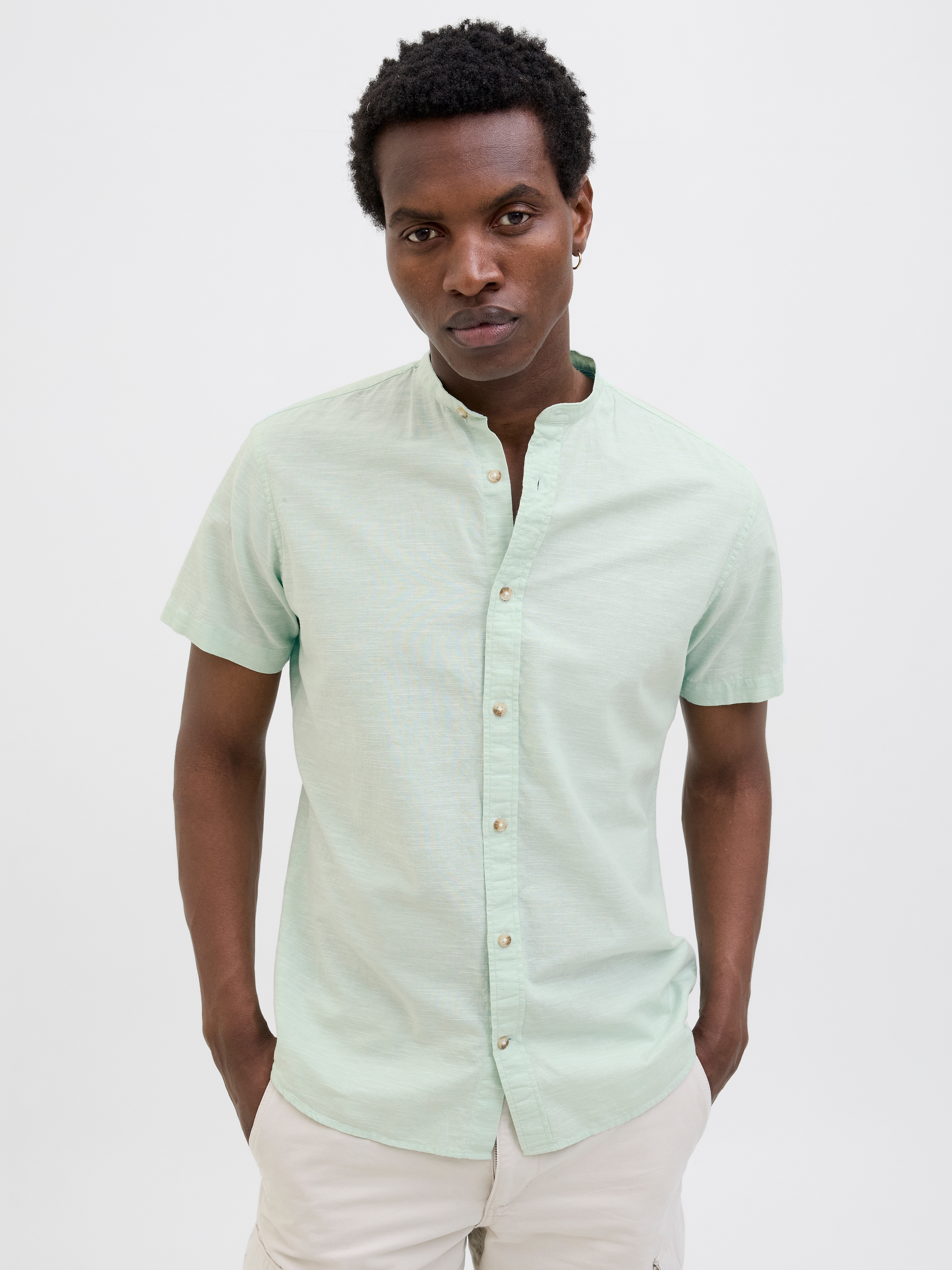 Jack & Jones Kurzarmhemd »JJESUMMER BAND SHIRT SS SN«, mit Bandkragen