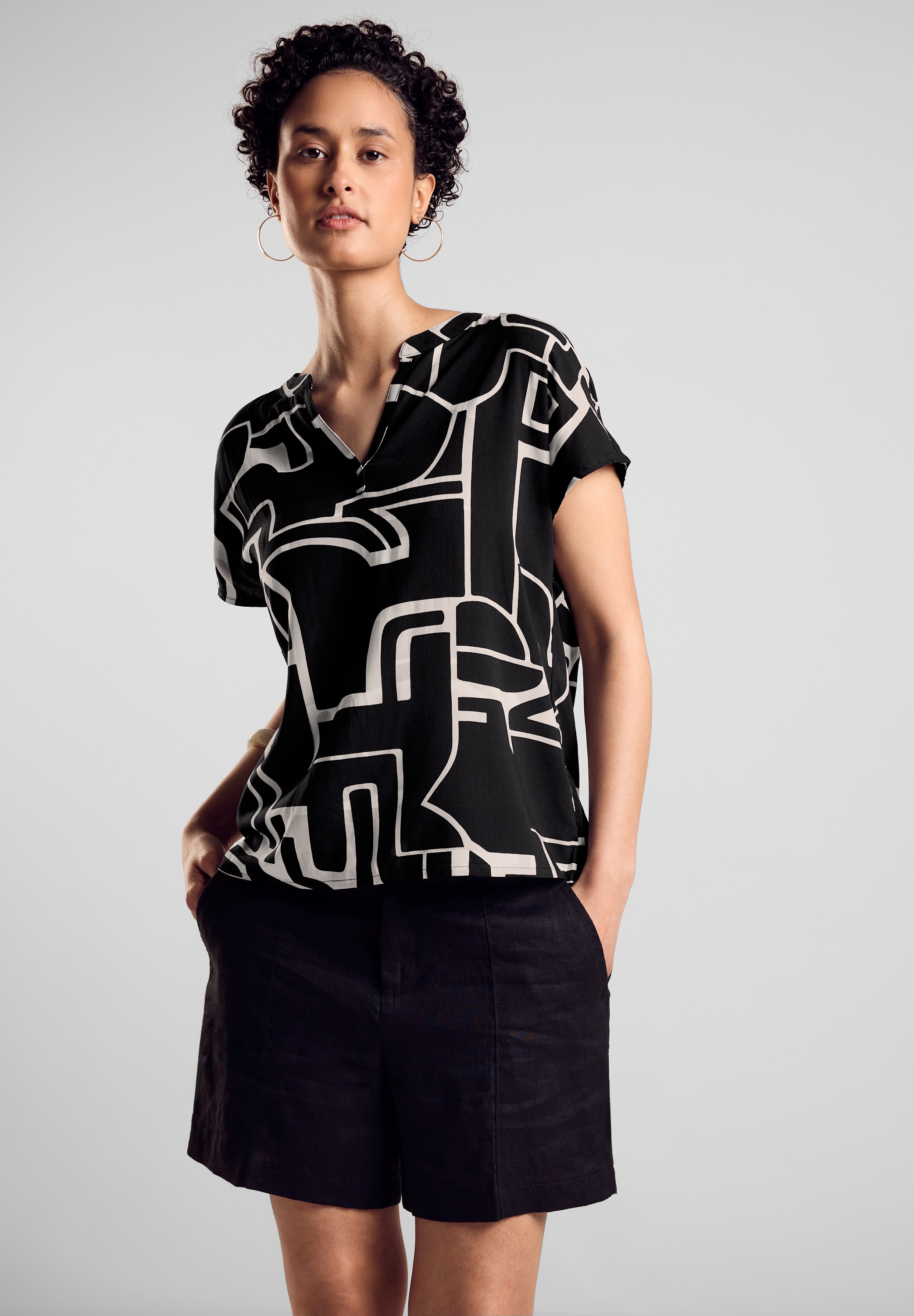 STREET ONE Shirtbluse iš minkštas Viskose