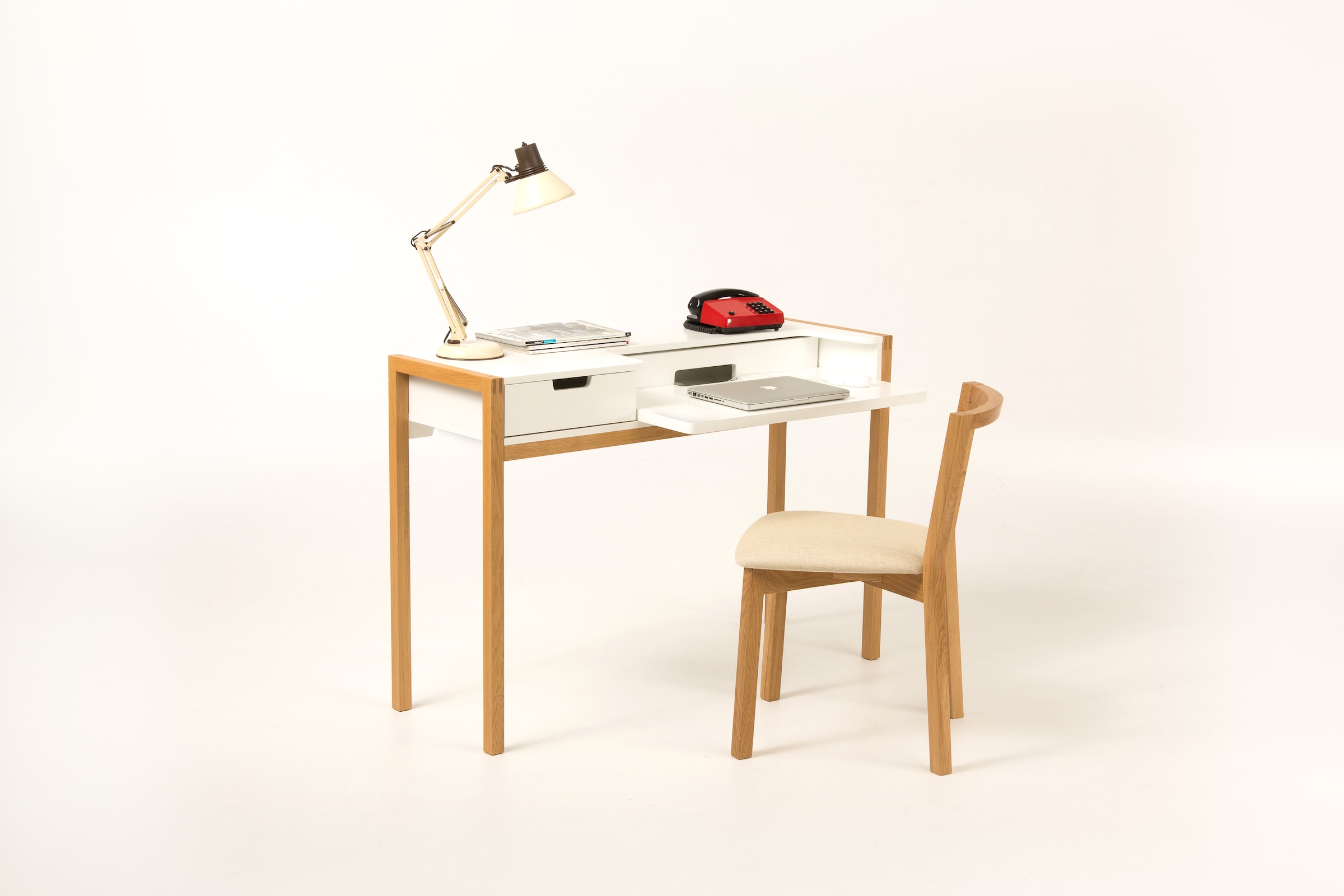 Schreibtisch »Farringdon«, skandinavisches Design, Home Office, praktisch ausziehbar