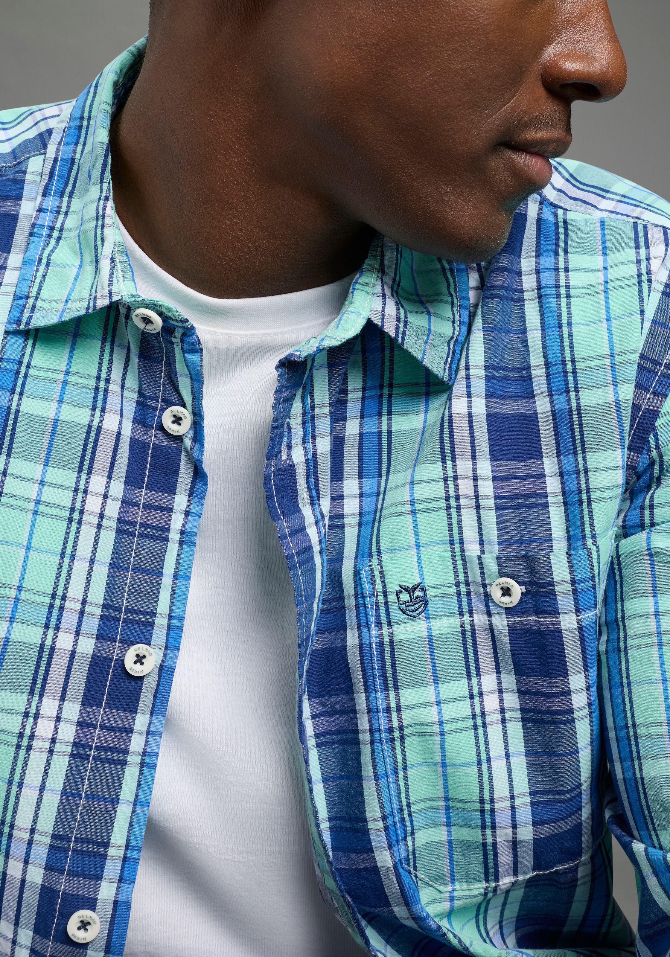 Thumbnail - DELMAO Karohemd Langarm mit Ärmelschlitz, aus Baumwolle, taillierte Passform