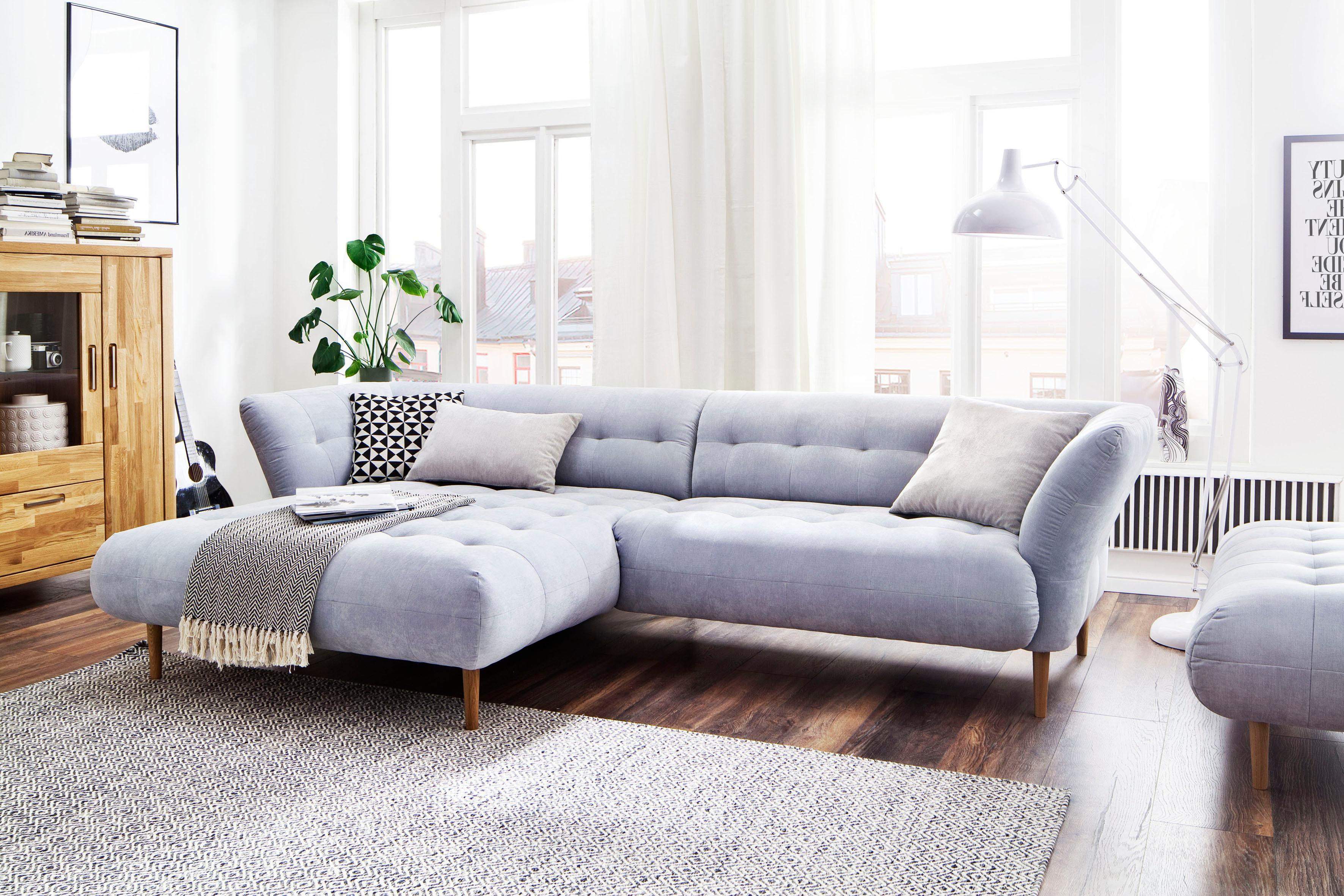 3C Candy Ecksofa Trelleborg, skandinavisches Design mit feiner Steppung und Holzfüßen