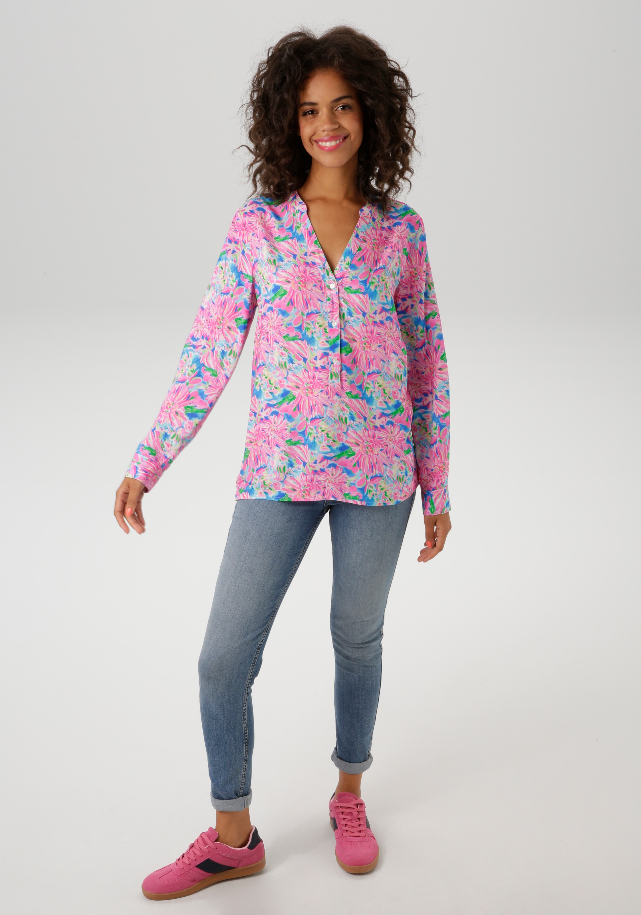 Aniston CASUAL Schlupfbluse, mit farbenfrohem, malerischen Blumendruck - NEUE KOLLEKTION