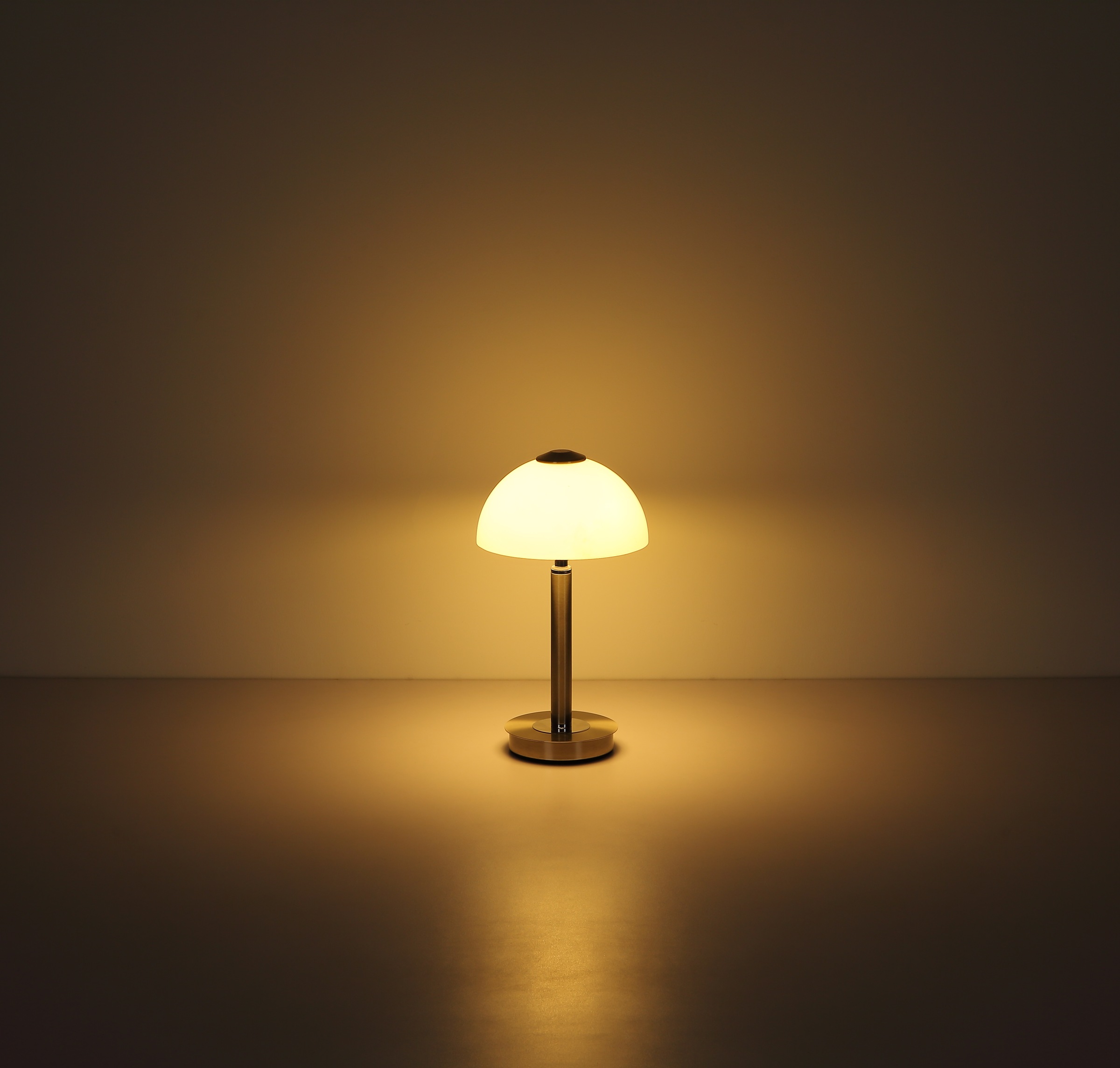 GLOBO LIGHTING Tischleuchte »ULDIN« LED-Modul 1 Stk. Warmweiß Tischleuchte Nickel/Chrom, Glas opal, Touchdimmer, LED 7W