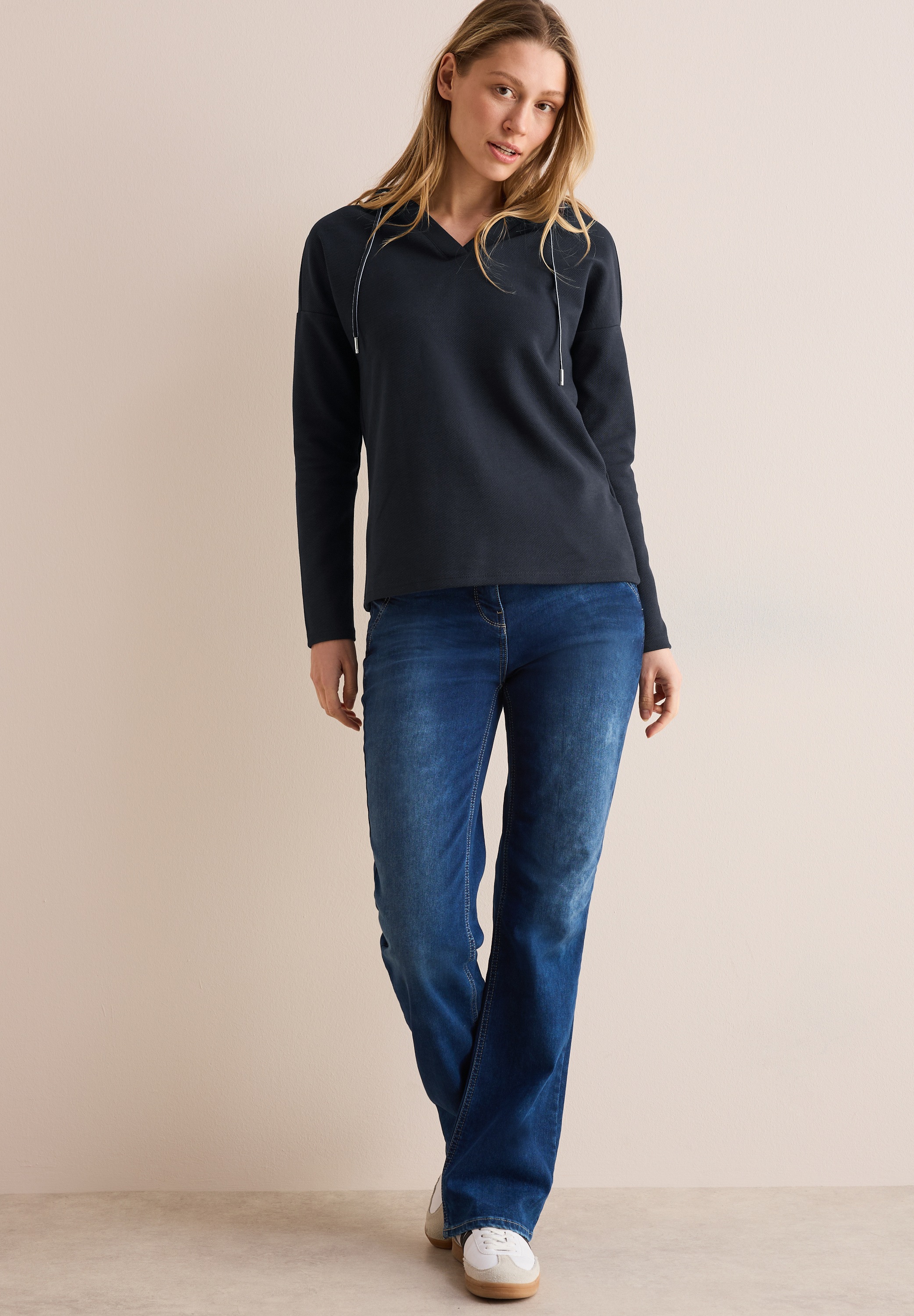 Cecil Langarmshirt, mit Kapuze mit Tunnelzugband