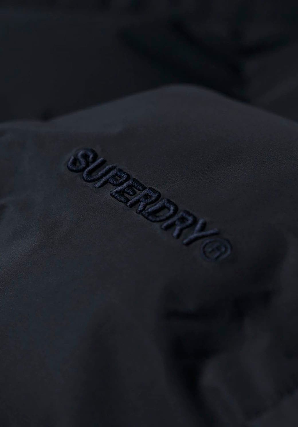 Superdry Steppjacke »HOODED SPORTS PUFFER MID JKT«, mit Kapuze