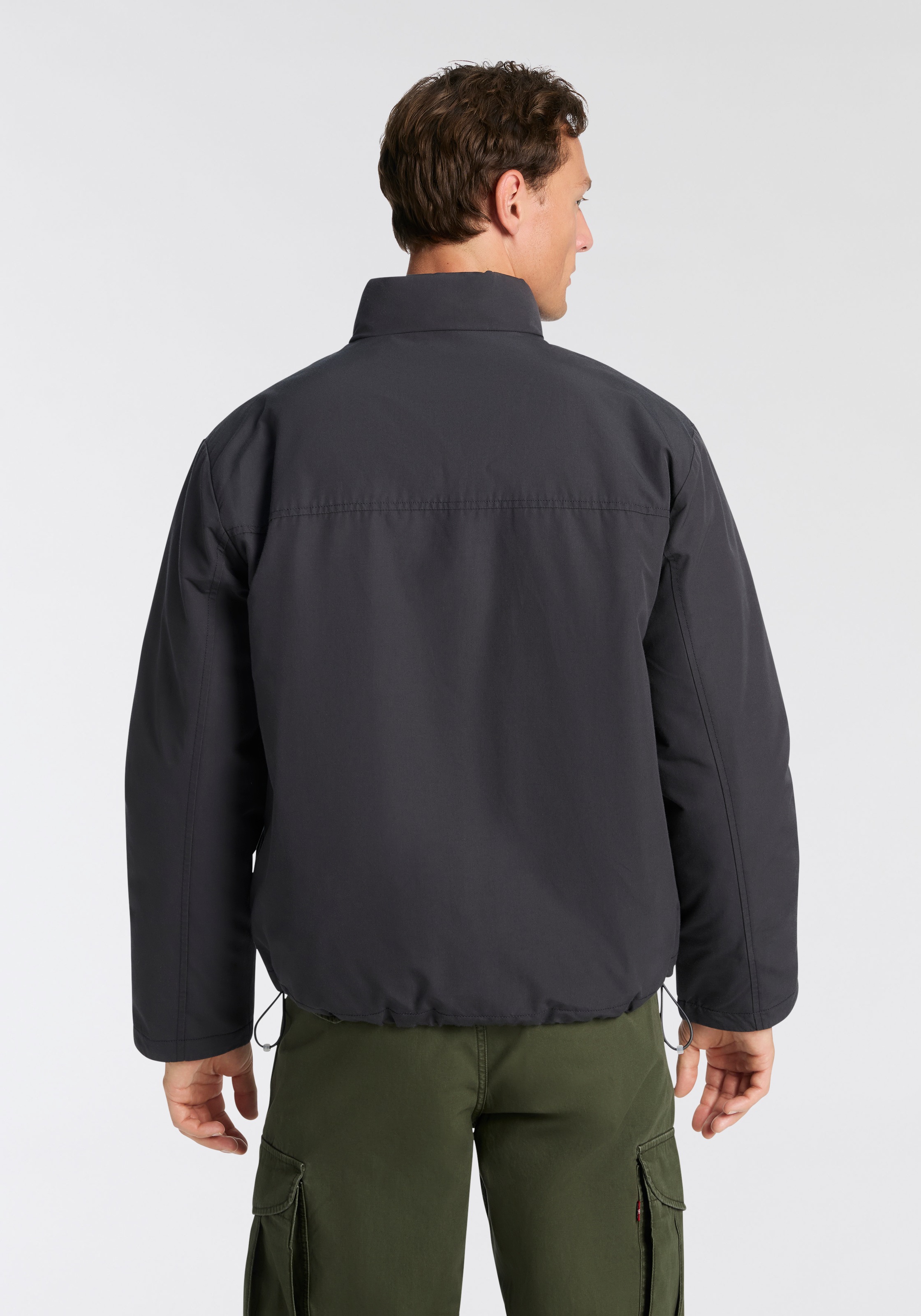 Levis Kurzjacke, Eingrifftaschen mit Knopfverschluss günstig online kaufen