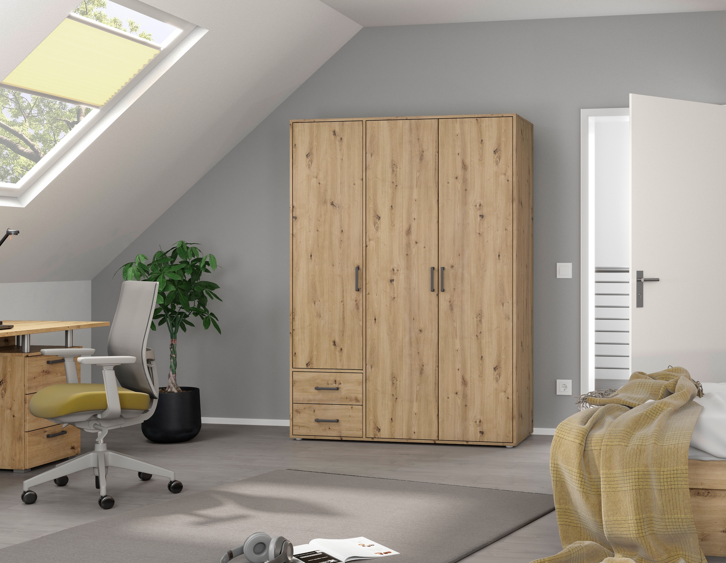 rauch Drehtürenschrank »Kleiderschrank Schrank Garderobe Wäscheschrank VOYAGER«, (in 3 verschiedenen Ausstattungen BASIC/CLASSIC/PREMIUM), moderne Griffe in Graumetallic mit Außenschubkästen MADE IN GERMANY