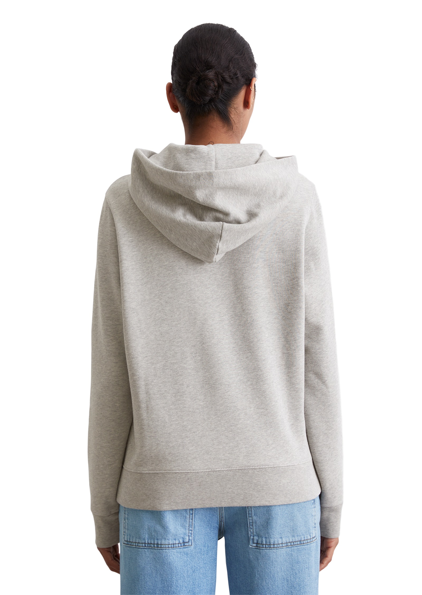 Marc O'Polo Hoodie, auf der Brust ist eine farblich passende Logo-Stickerei