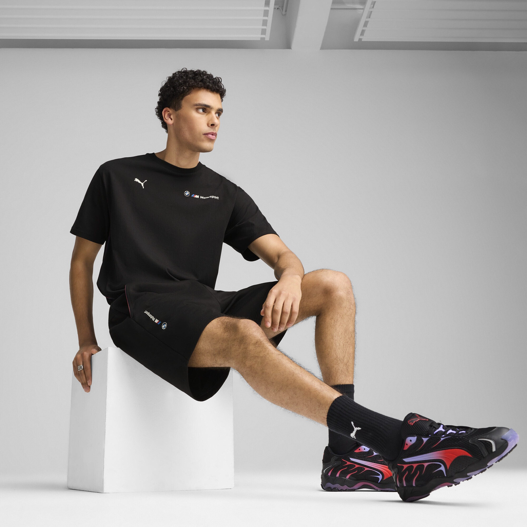 PUMA Sporthose »BMW M Motorsport Essentials+ Lange Fleeceshorts Herren«