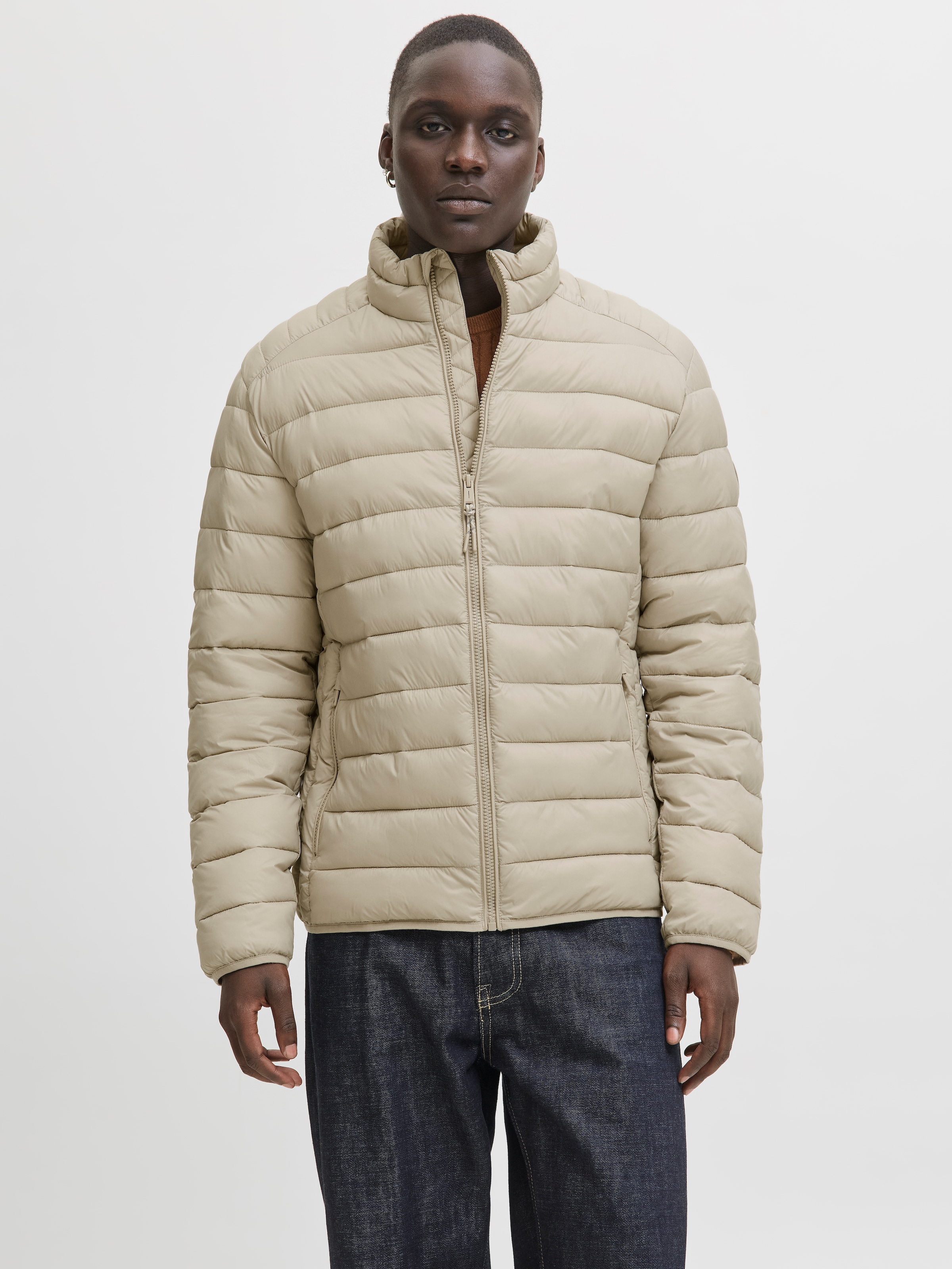 Jack & Jones Steppjacke "JJEBRADLEY LIGHT PUFFER COLLAR NOOS", ohne Kapuze günstig online kaufen